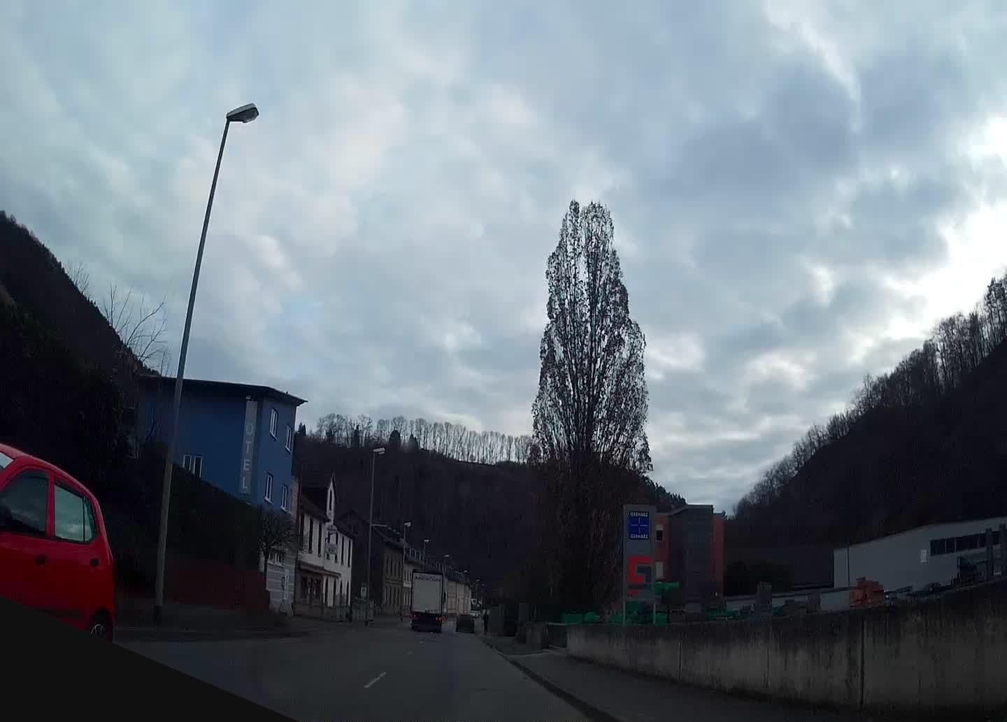 Street view near Kreuzmühle, Bad Ems — © stili (CC BY-SA · Mapillary)