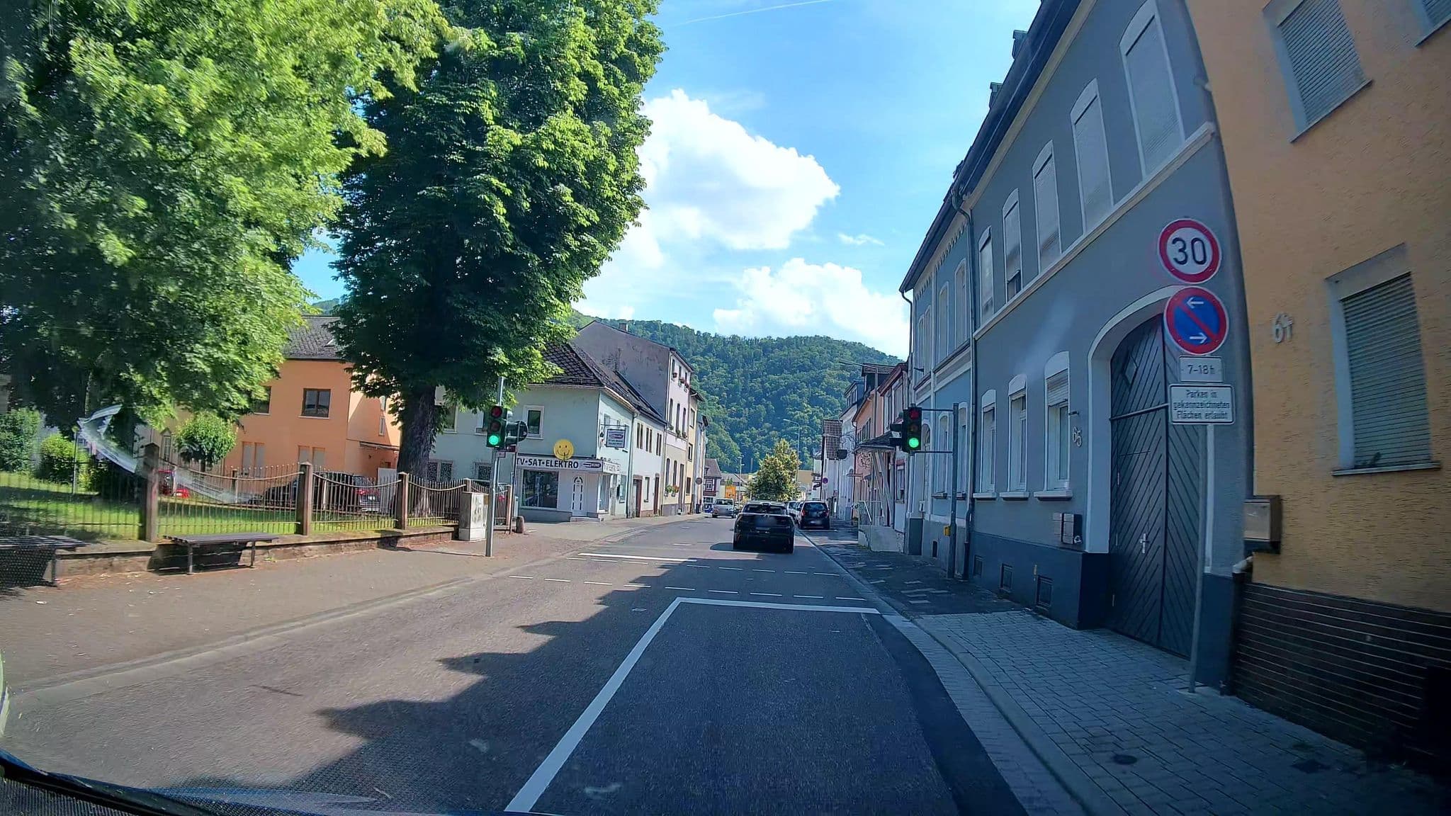 Street view near Ferienwohnung Groszka, Bad Ems — © kalcaaro (CC BY-SA · Mapillary)