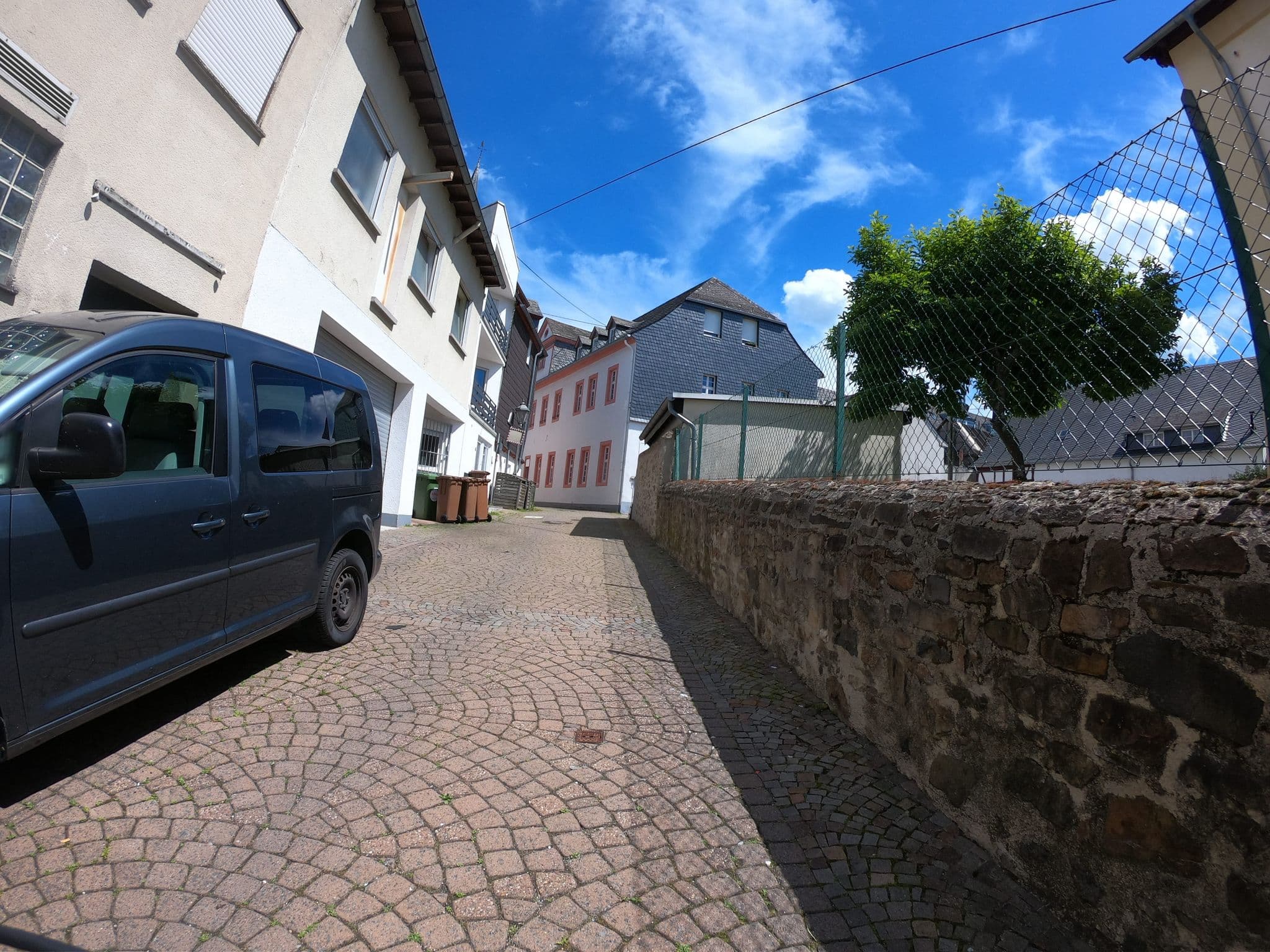 Street view near Limehome Montabaur, Montabaur — © wizonede (CC BY-SA · Mapillary)