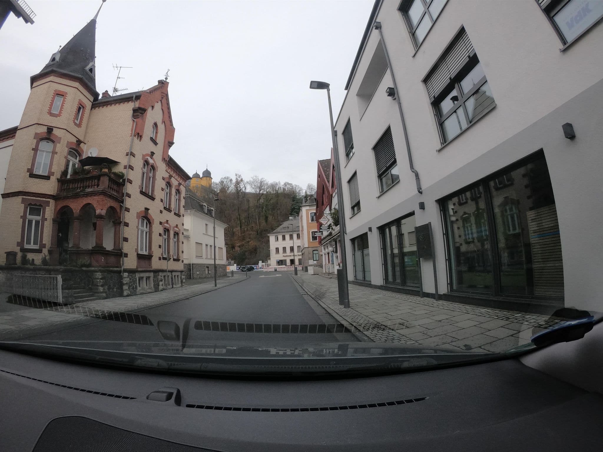 Street view near Hotel Zur Post, Montabaur — © wizonede (CC BY-SA · Mapillary)