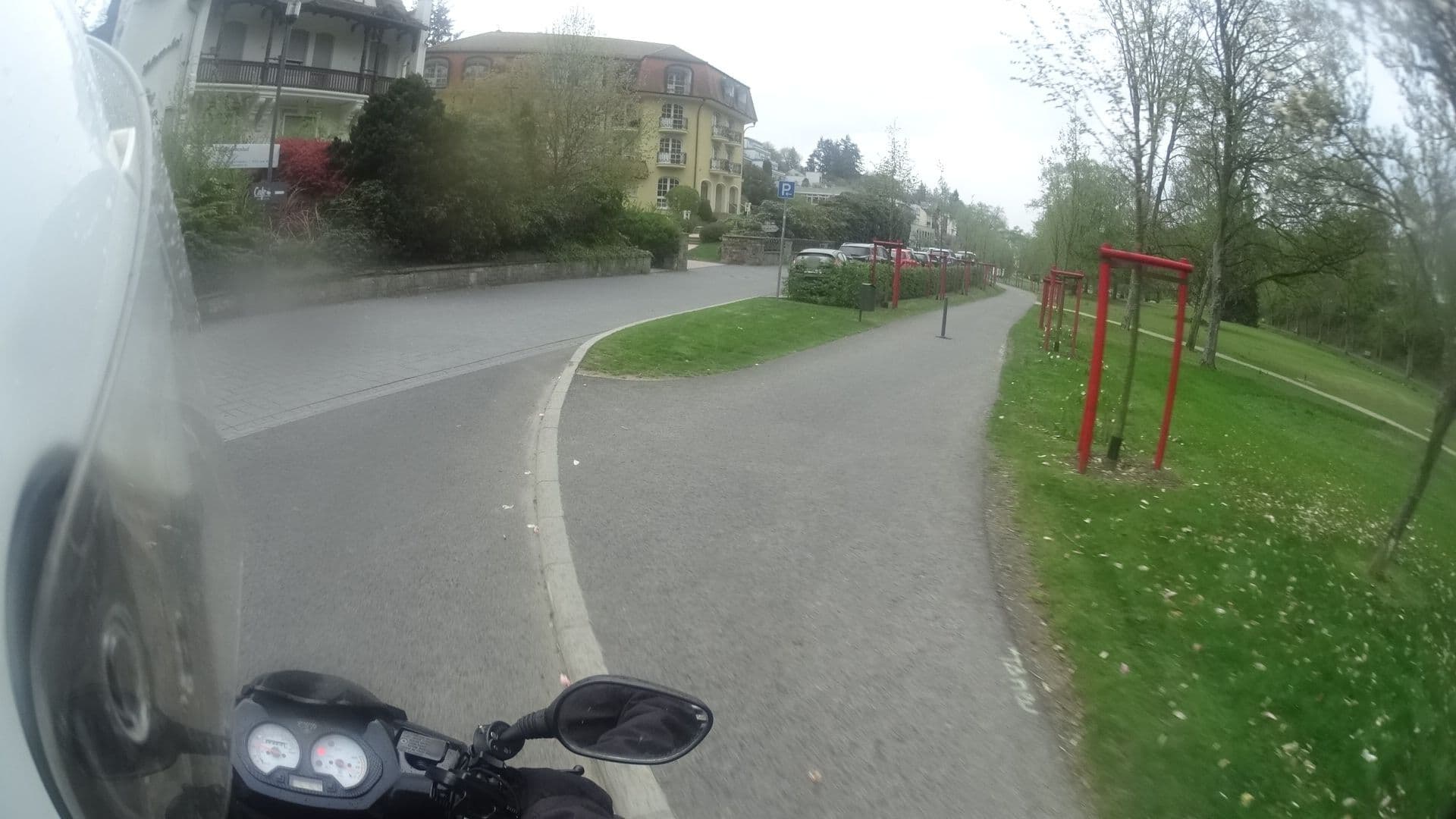 Street view near Villa Helenenhof, Bad Schwalbach — © wambacher (CC BY-SA · Mapillary)