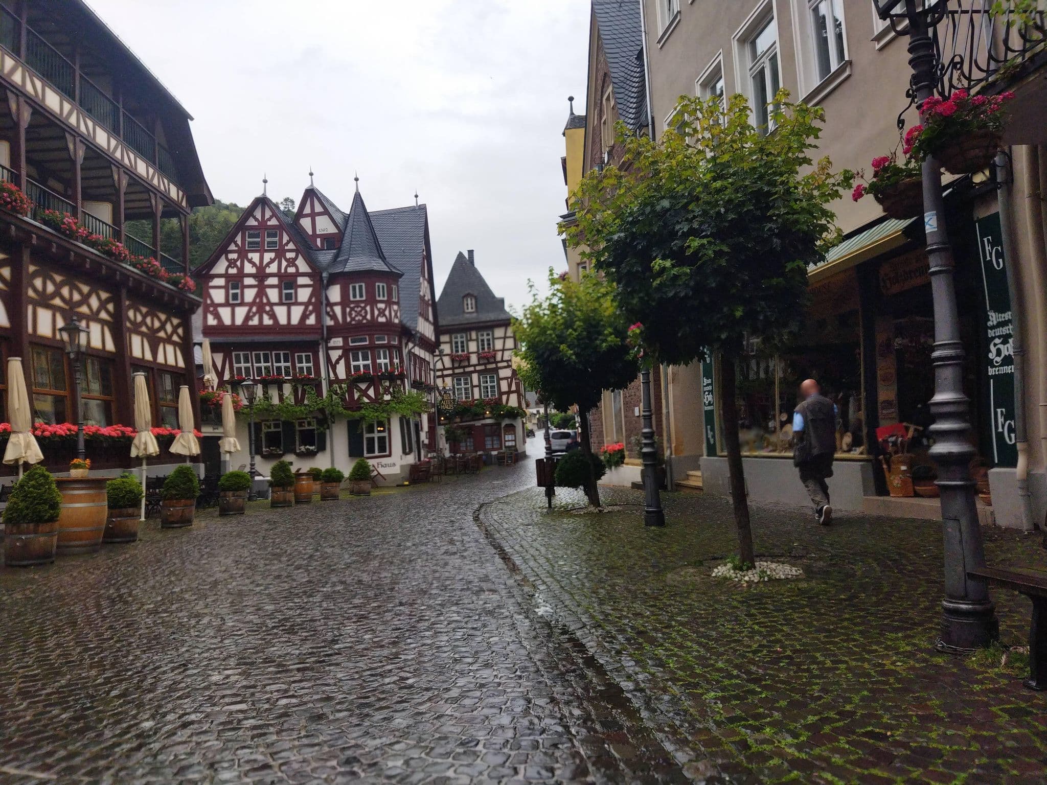 Street view near Gästehaus Rheinromantik, Bacharach — © changchun1 (CC BY-SA · Mapillary)