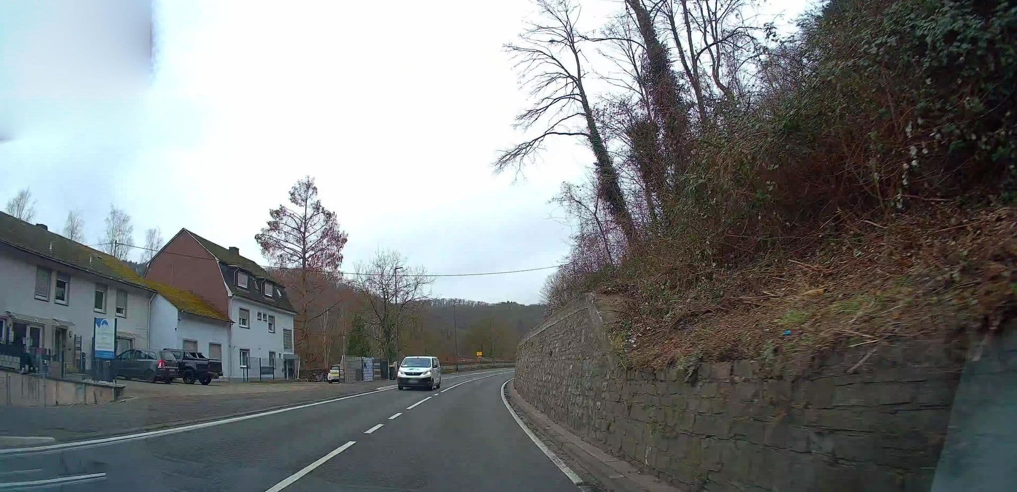 Street view near Winzerhaus Schneiders, Bad Ems — © stili (CC BY-SA · Mapillary)