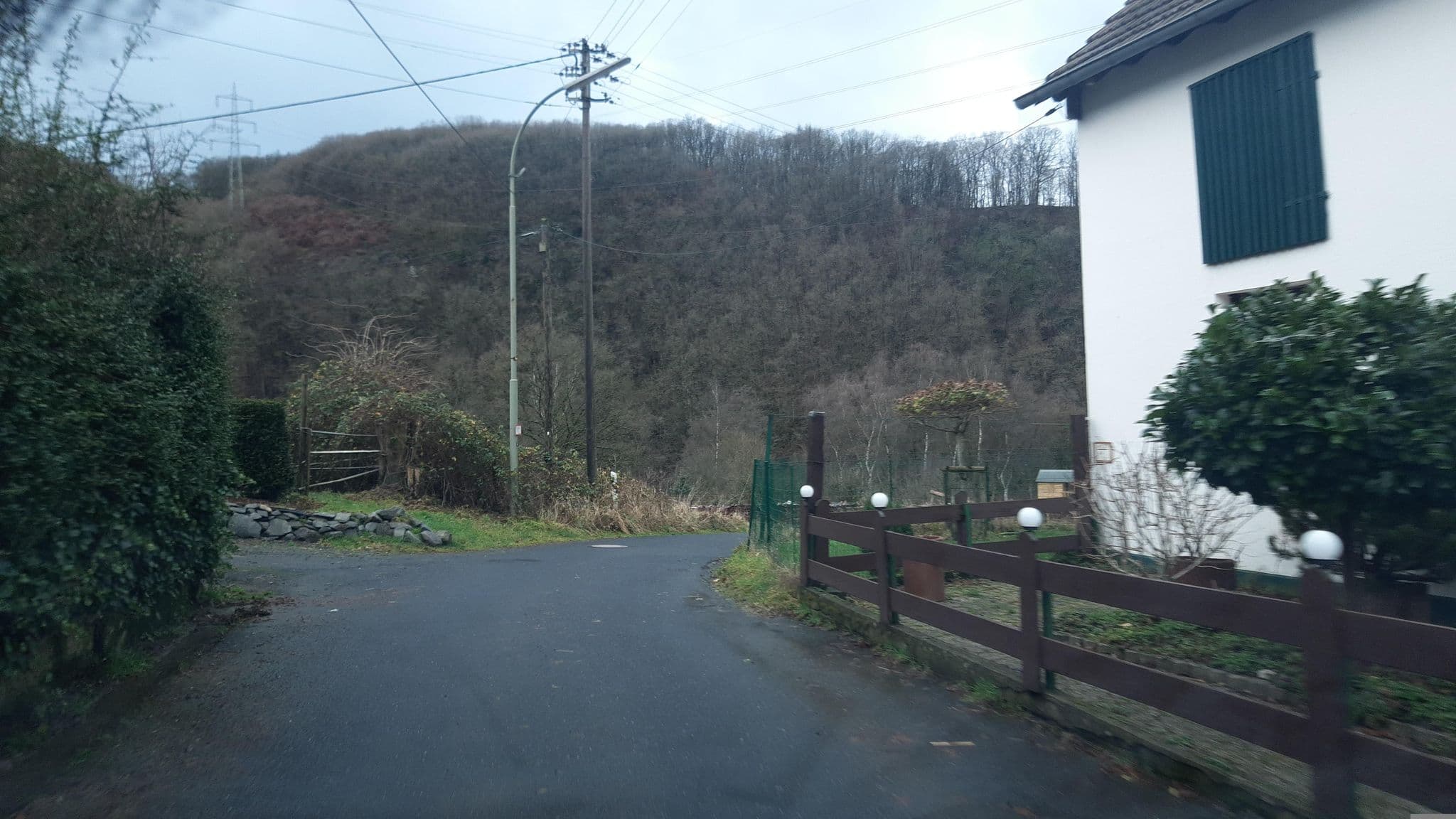 Street view near Manfred Rödder, Wissen — © tobiasreg (CC BY-SA · Mapillary)
