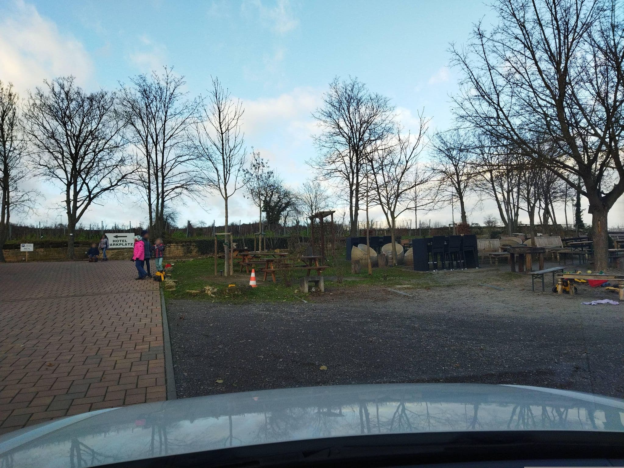 Street view near Hotel Annaberg, Kallstadt — © changchun1 (CC BY-SA · Mapillary)