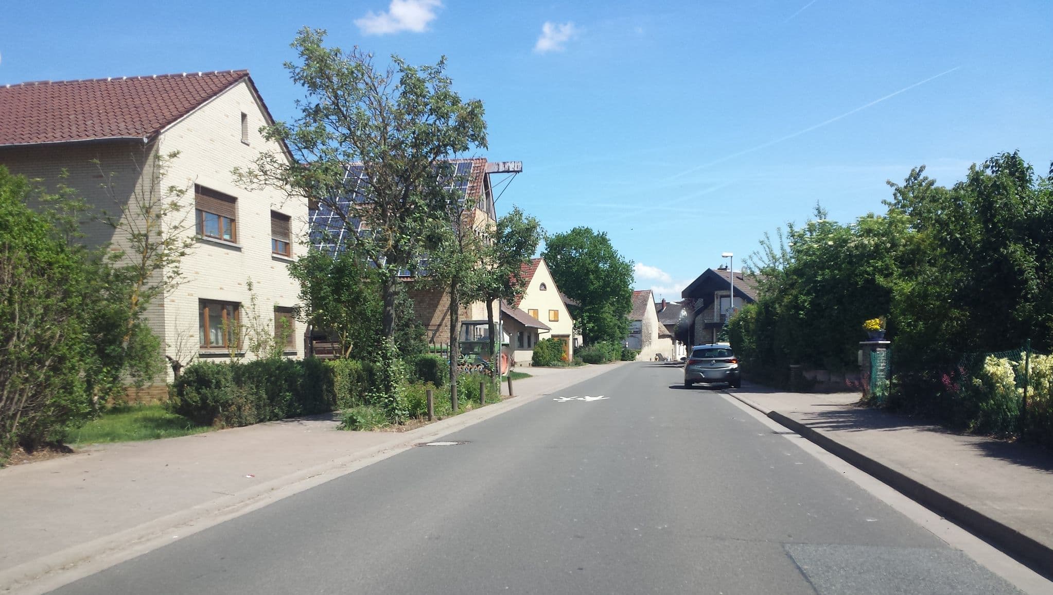 Street view near Karl-Heinz Keil, Gundersheim — © wegavision (CC BY-SA · Mapillary)