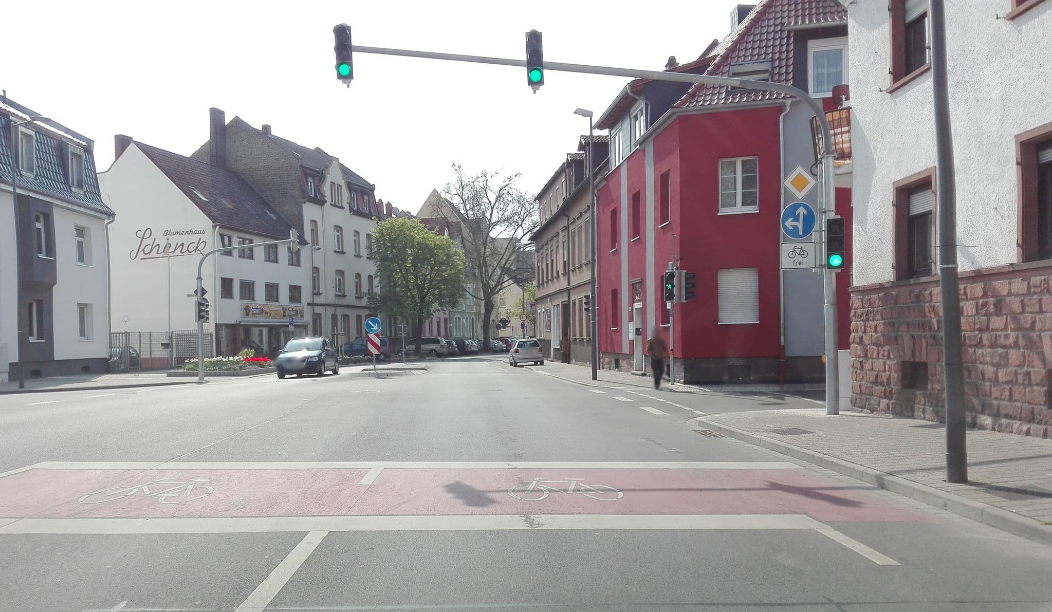 Street view near Dörr-Leidig Zimmervermietung, Frankenthal — © wegavision (CC BY-SA · Mapillary)