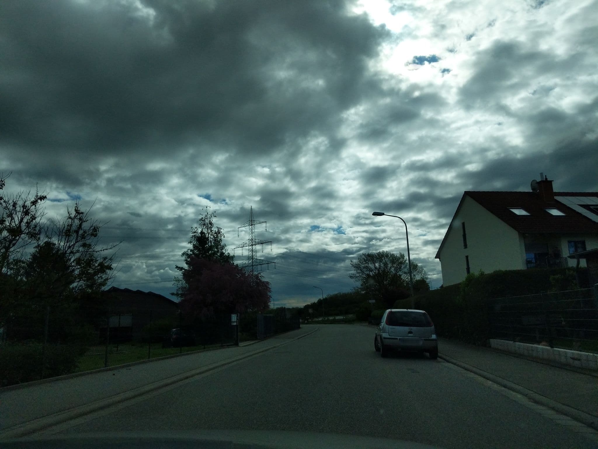 Street view near Ferienwohnung Zum Weinberg, Großkarlbach — © atze02 (CC BY-SA · Mapillary)