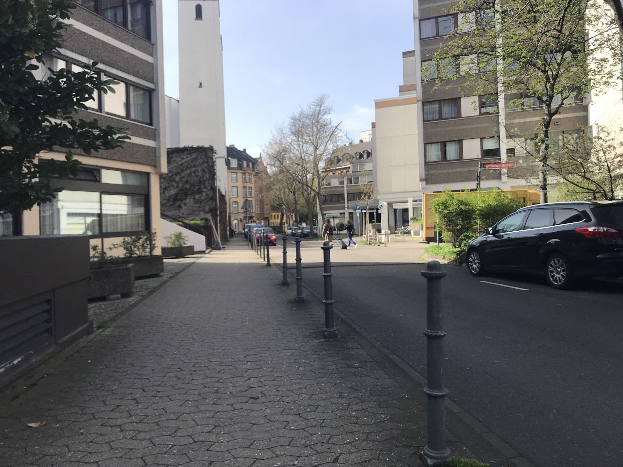 Street view near Altstadtapartment Mainz, Kastel — © miguel_andrade (CC BY-SA · Mapillary)