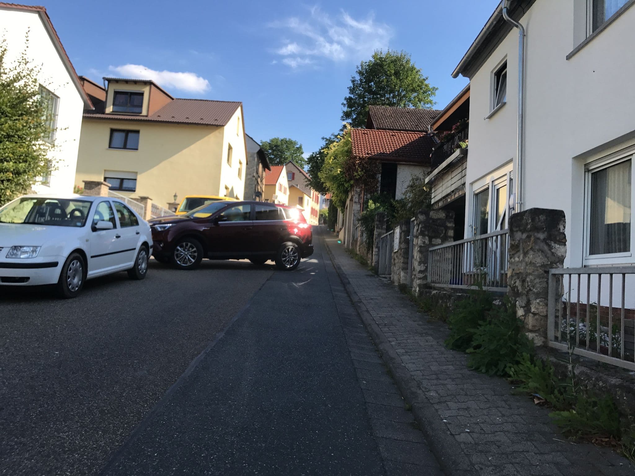 Street view near Ginsberg Heinz Gästeappartement, Wackernheim — © miguel_andrade (CC BY-SA · Mapillary)
