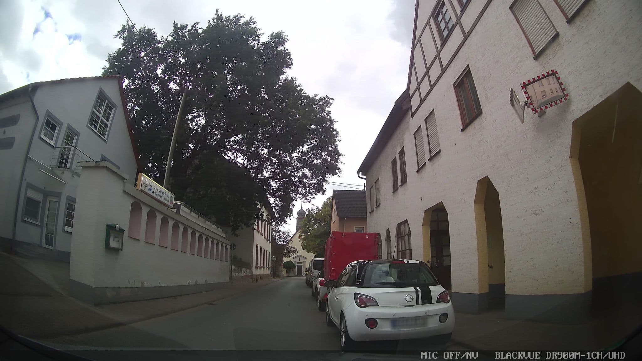 Street view near Correll's Gästehaus und Saunabad Correll, Undenheim — © chuck (CC BY-SA · Mapillary)