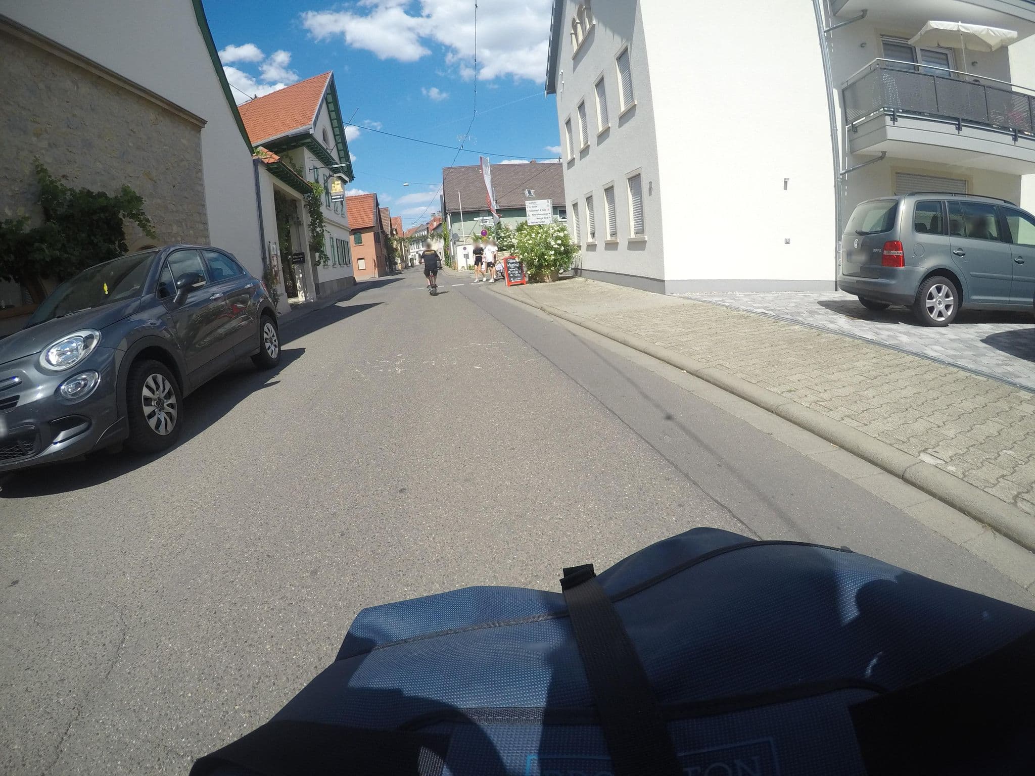 Street view near Gästehaus Guntersblum, Guntersblum — © mfa (CC BY-SA · Mapillary)