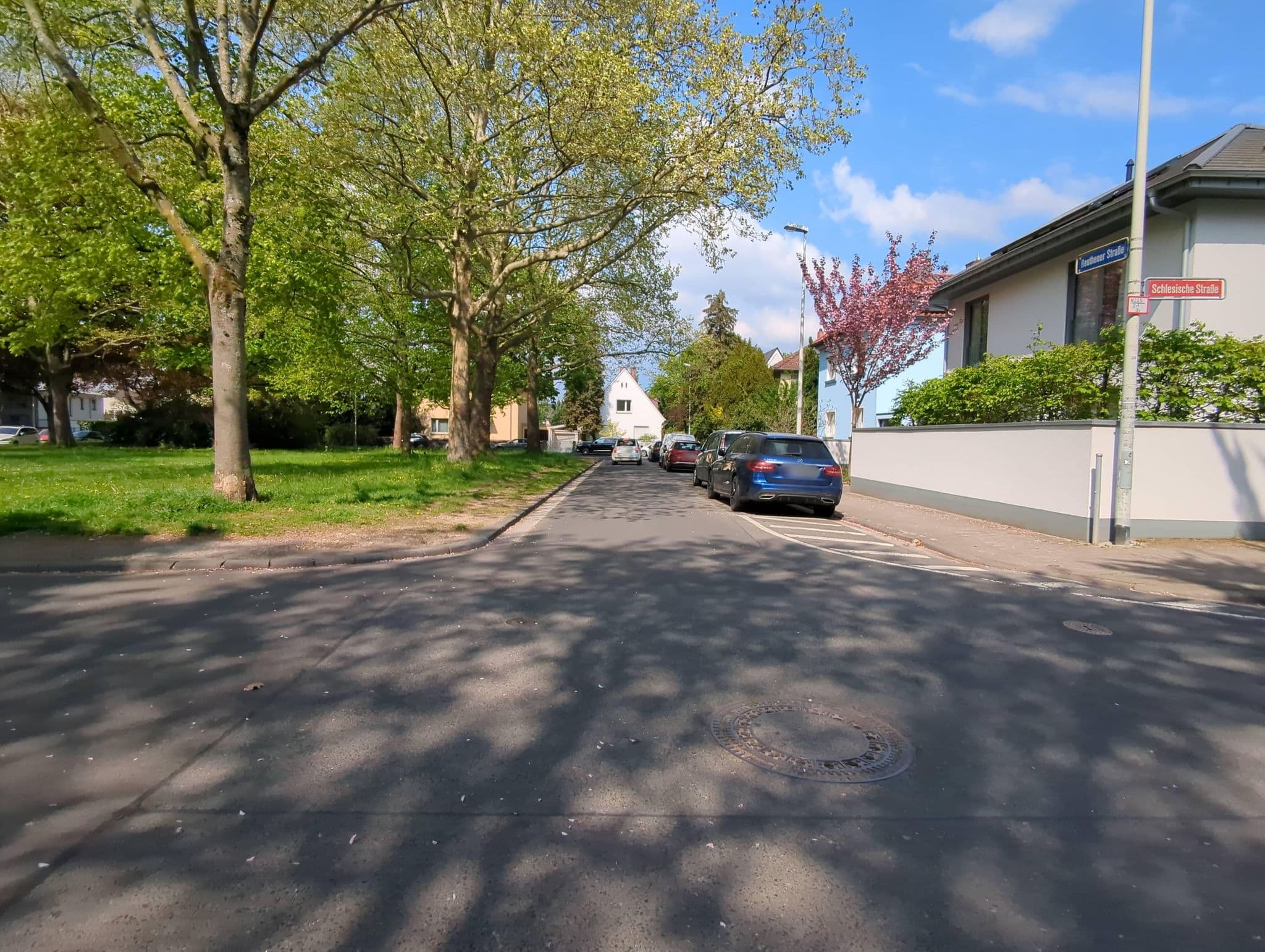 Street view near Turm Fort Stahlberg, Mainz — © miguel_andrade (CC BY-SA · Mapillary)