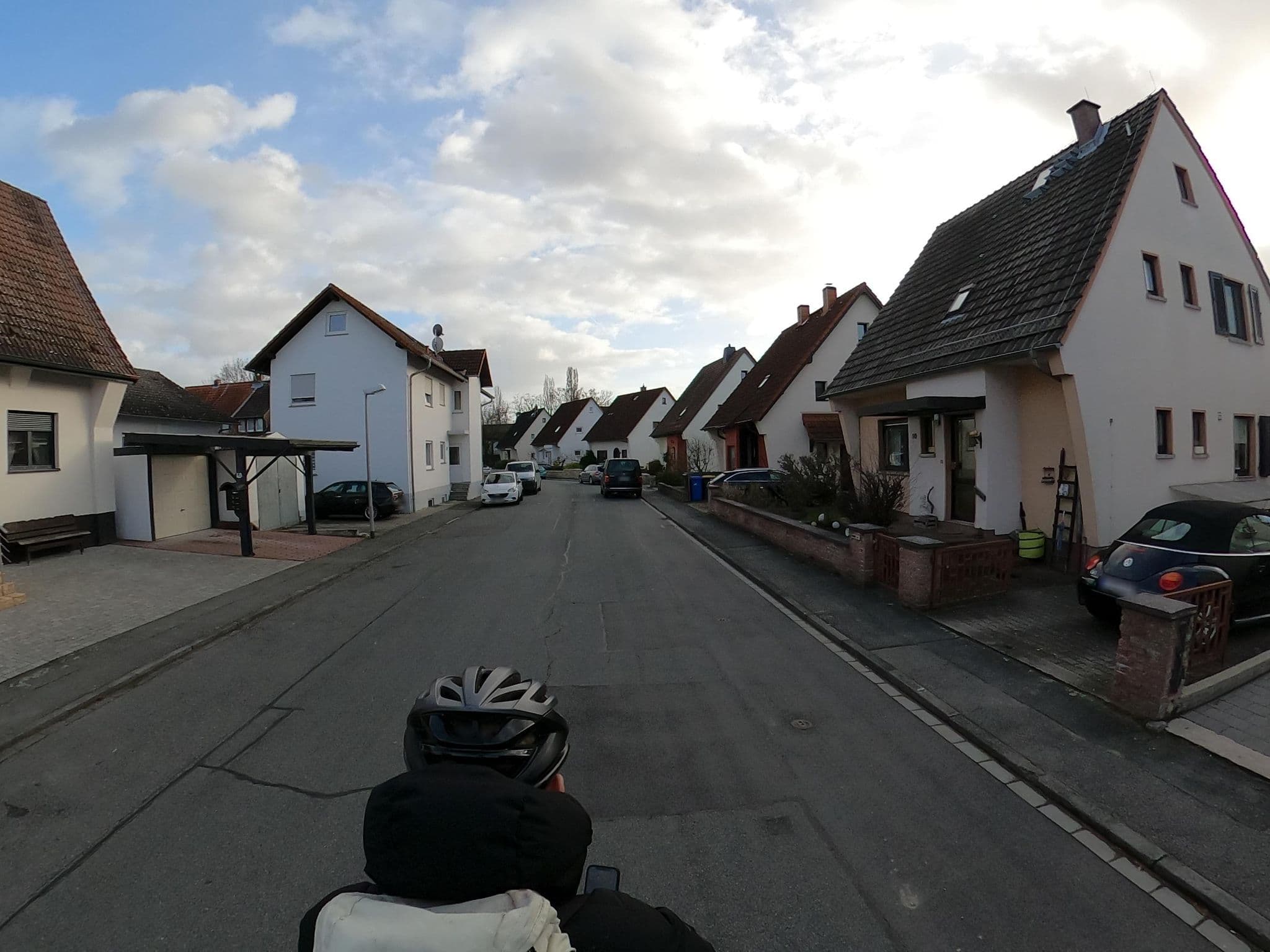Street view near Gudrun Winkelmann, Nauheim — © Planungsgesellschaft_RV-K_MB (CC BY-SA · Mapillary)