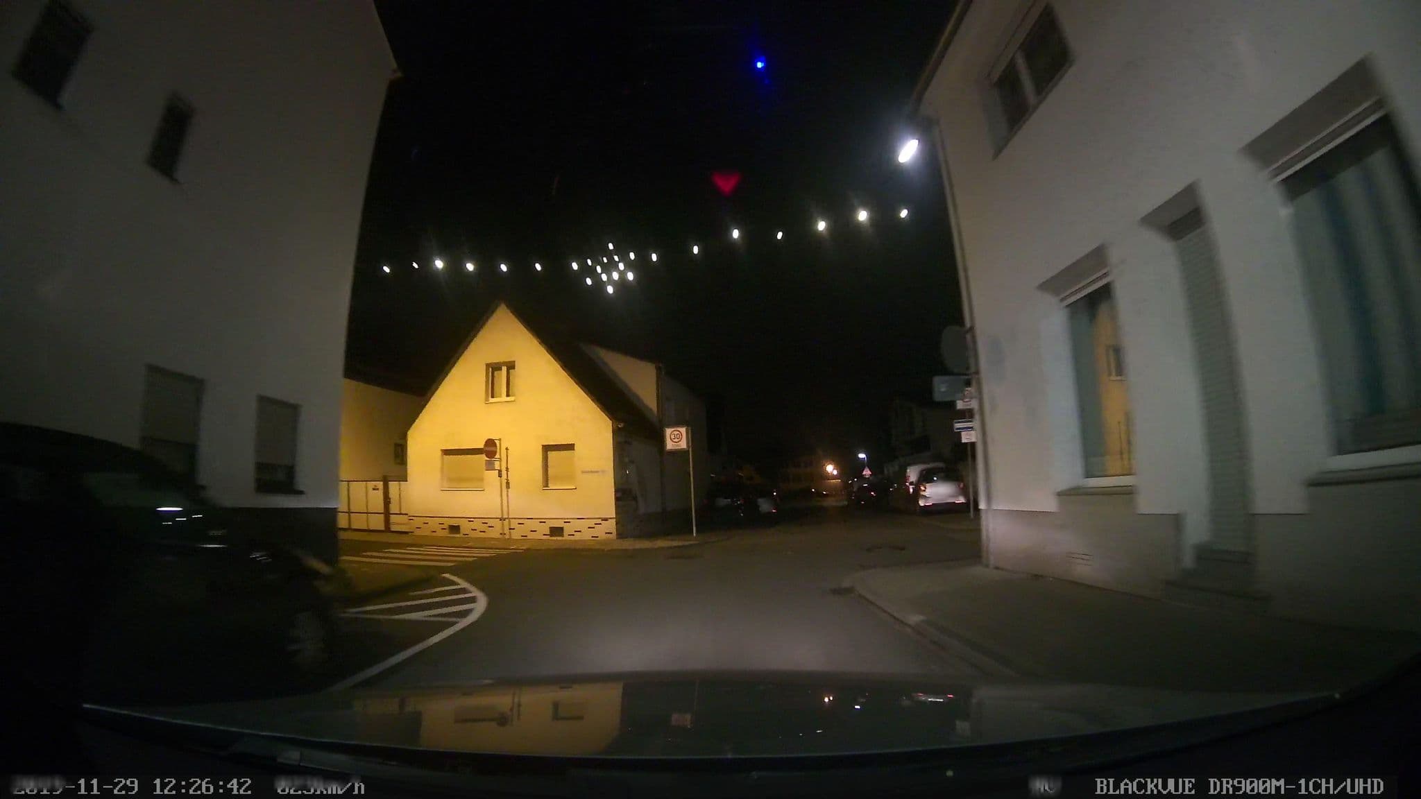 Street view near Appartements Casa Britta, Mörfelden-Walldorf — © chuck (CC BY-SA · Mapillary)