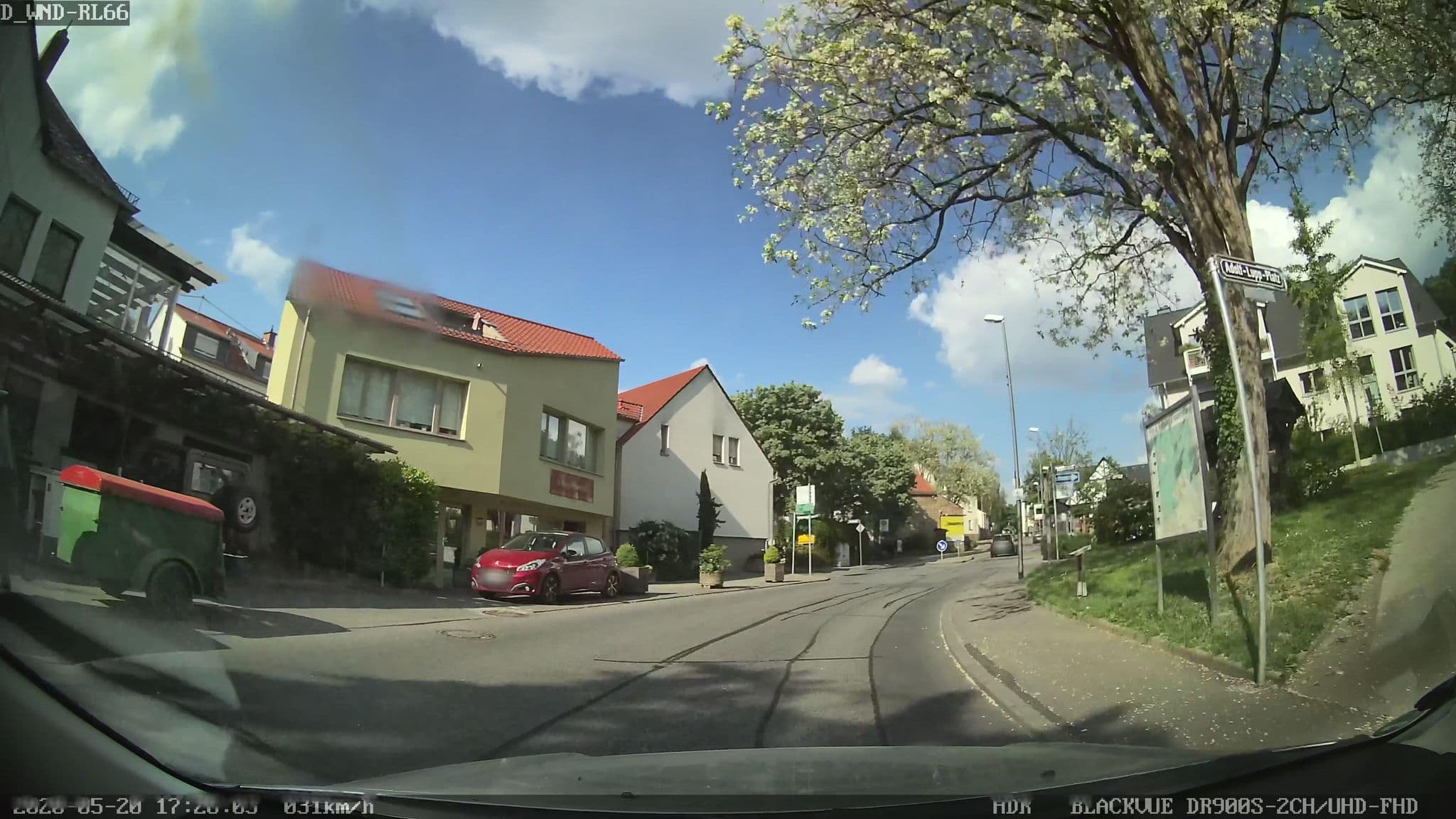 Street view near Ferienwohnung Burgblick, Walluf — © mapcreator (CC BY-SA · Mapillary)