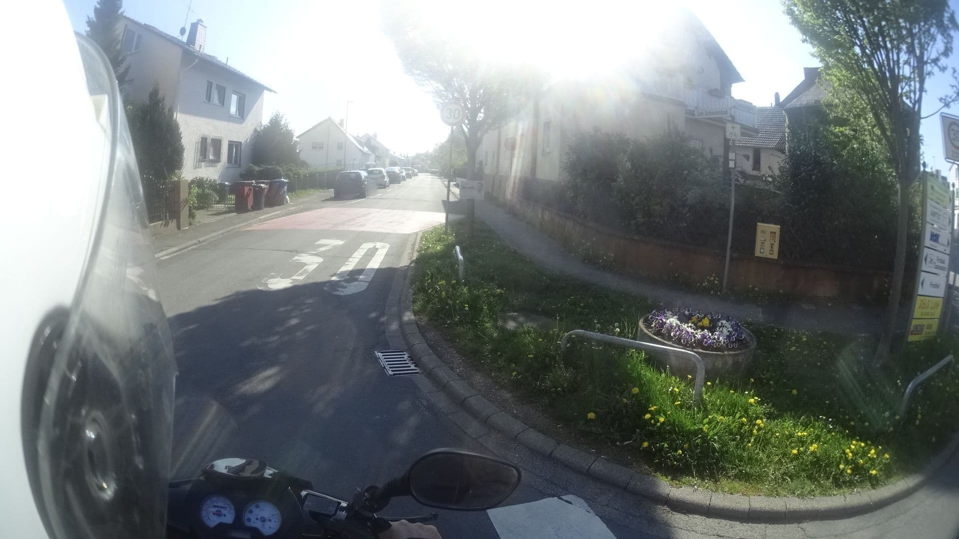 Street view near Haus Eduart, Taunusstein — © wambacher (CC BY-SA · Mapillary)