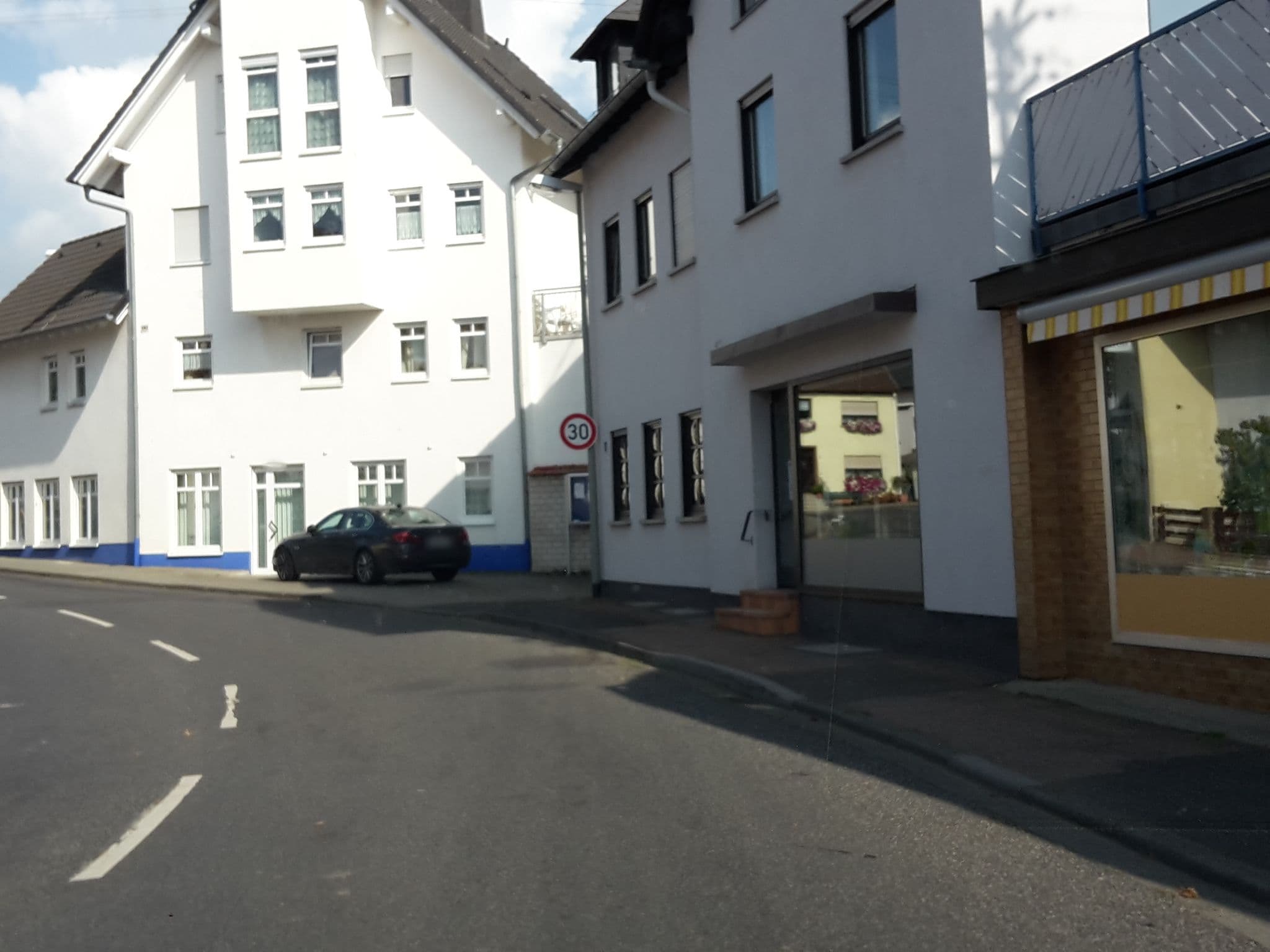 Street view near Hotel Lindner, Bad Camberg — © b166er (CC BY-SA · Mapillary)