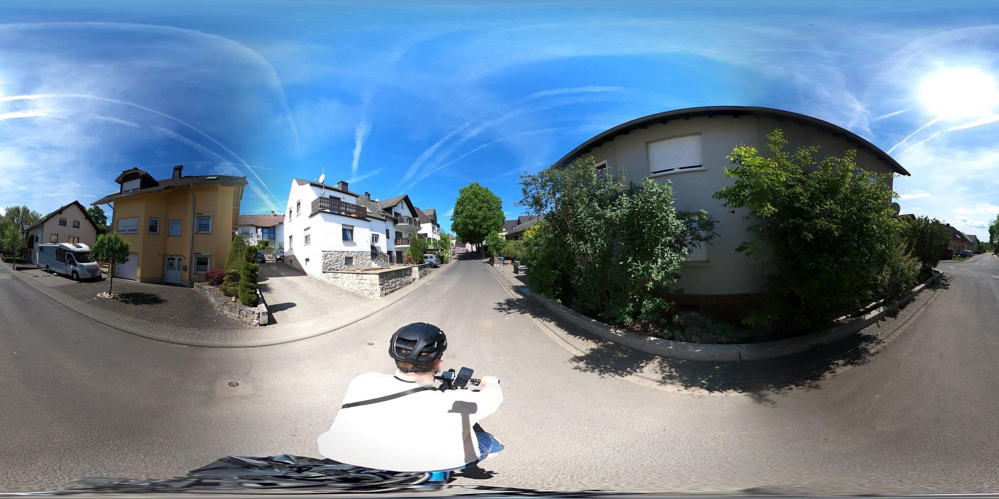 Street view near Ferienwohnung im Lahntal, Dehrn — © Planungsgesellschaft_RV-K (CC BY-SA · Mapillary)
