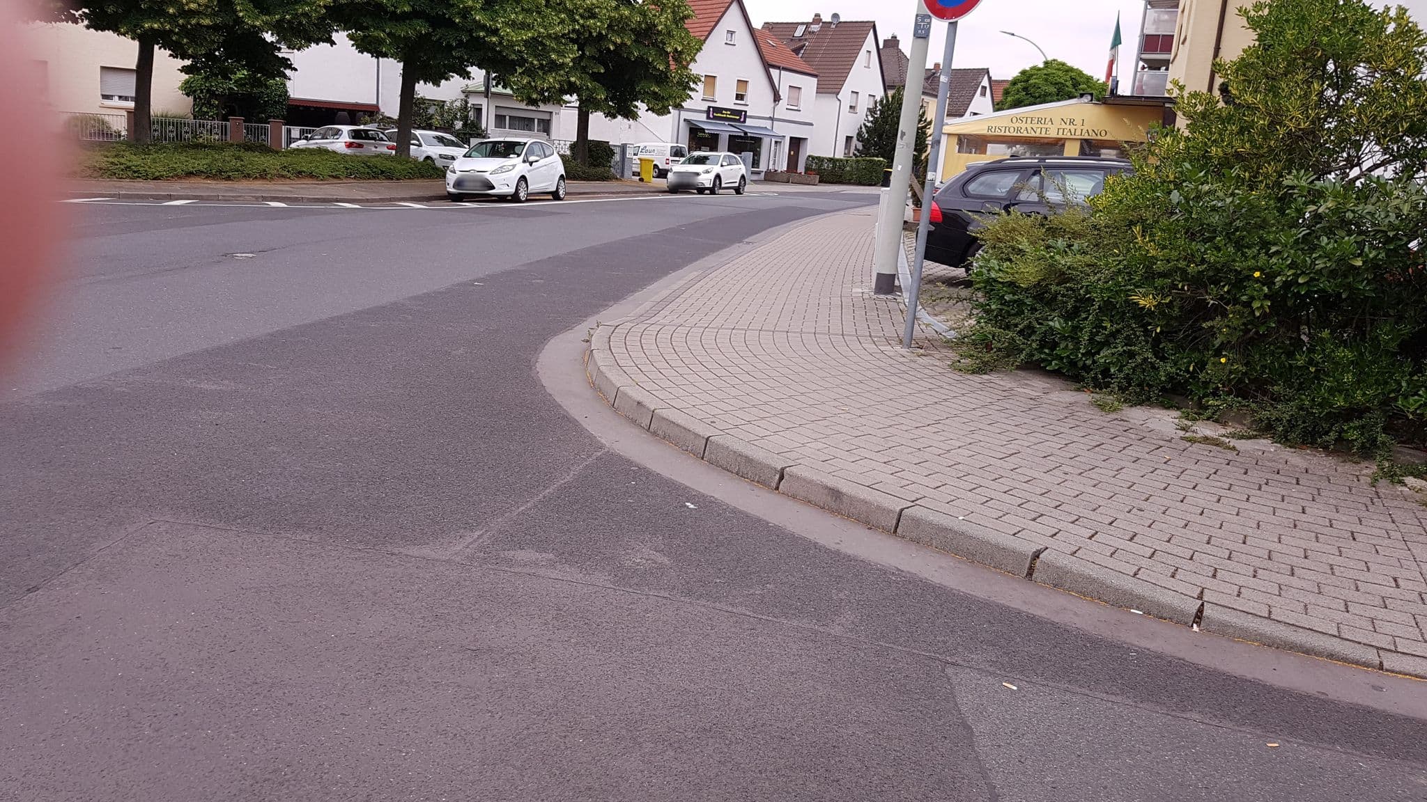 Street view near zeltinger, Kelsterbach — © jurgenweighardt (CC BY-SA · Mapillary)
