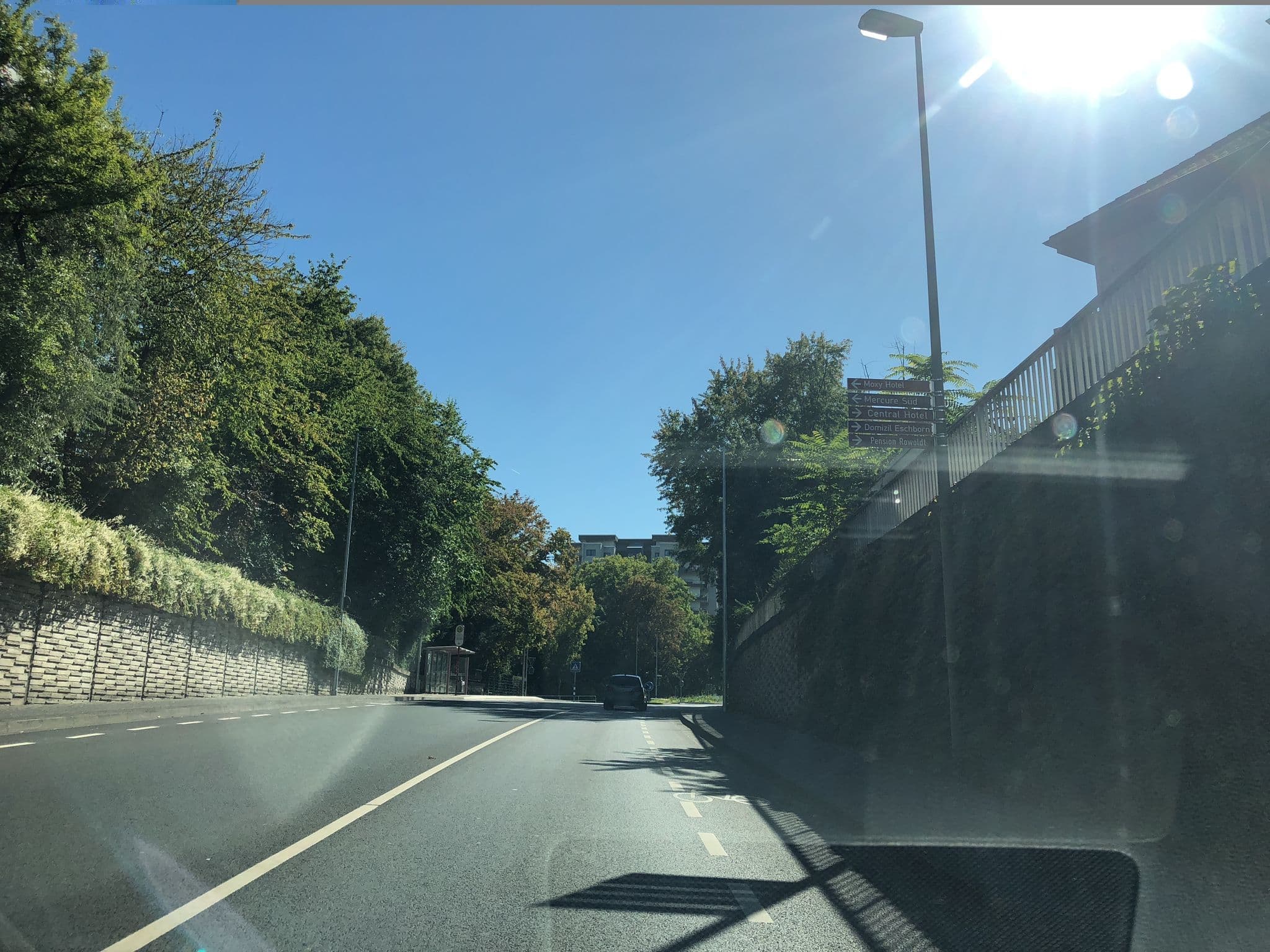Street view near Hotel Haus Wolf, Eschborn — © chuck (CC BY-SA · Mapillary)