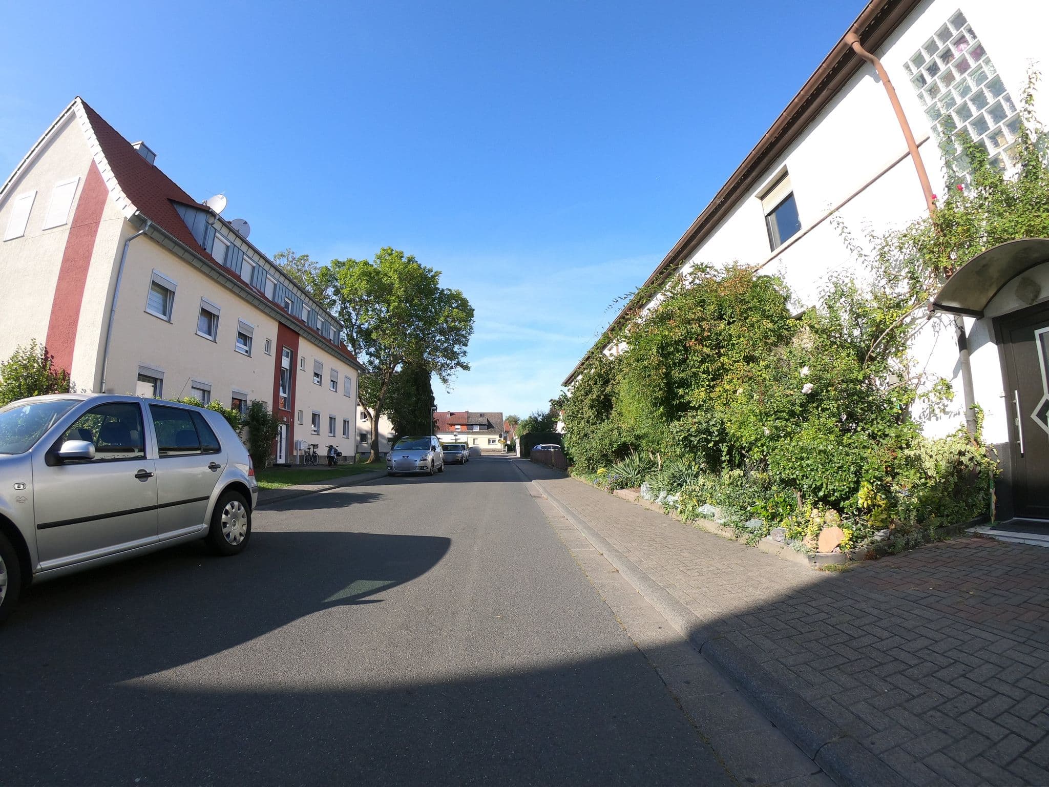 Street view near Ferienwohnung Wetzlar Trien, Wetzlar — © grinninghamster (CC BY-SA · Mapillary)