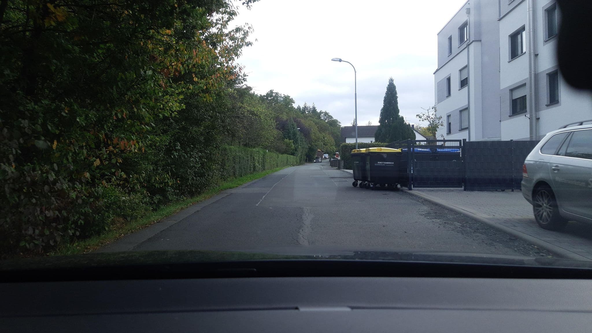 Street view near Hotel-Restaurant-Café Dern, Wetzlar — © lllooommm (CC BY-SA · Mapillary)