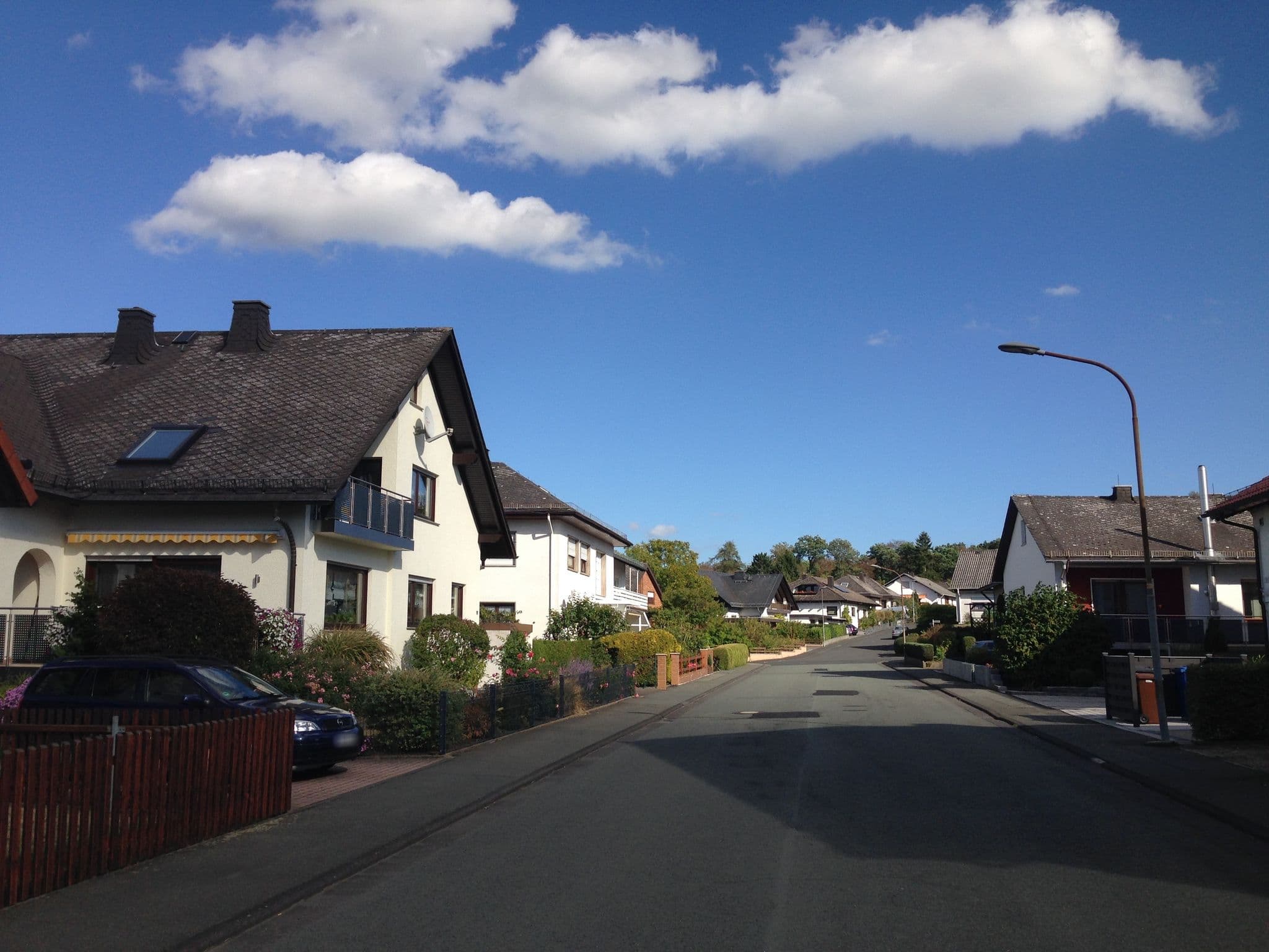 Street view near Ferienwohnung-Erda Hohenahr, Bischoffen — © troher15 (CC BY-SA · Mapillary)