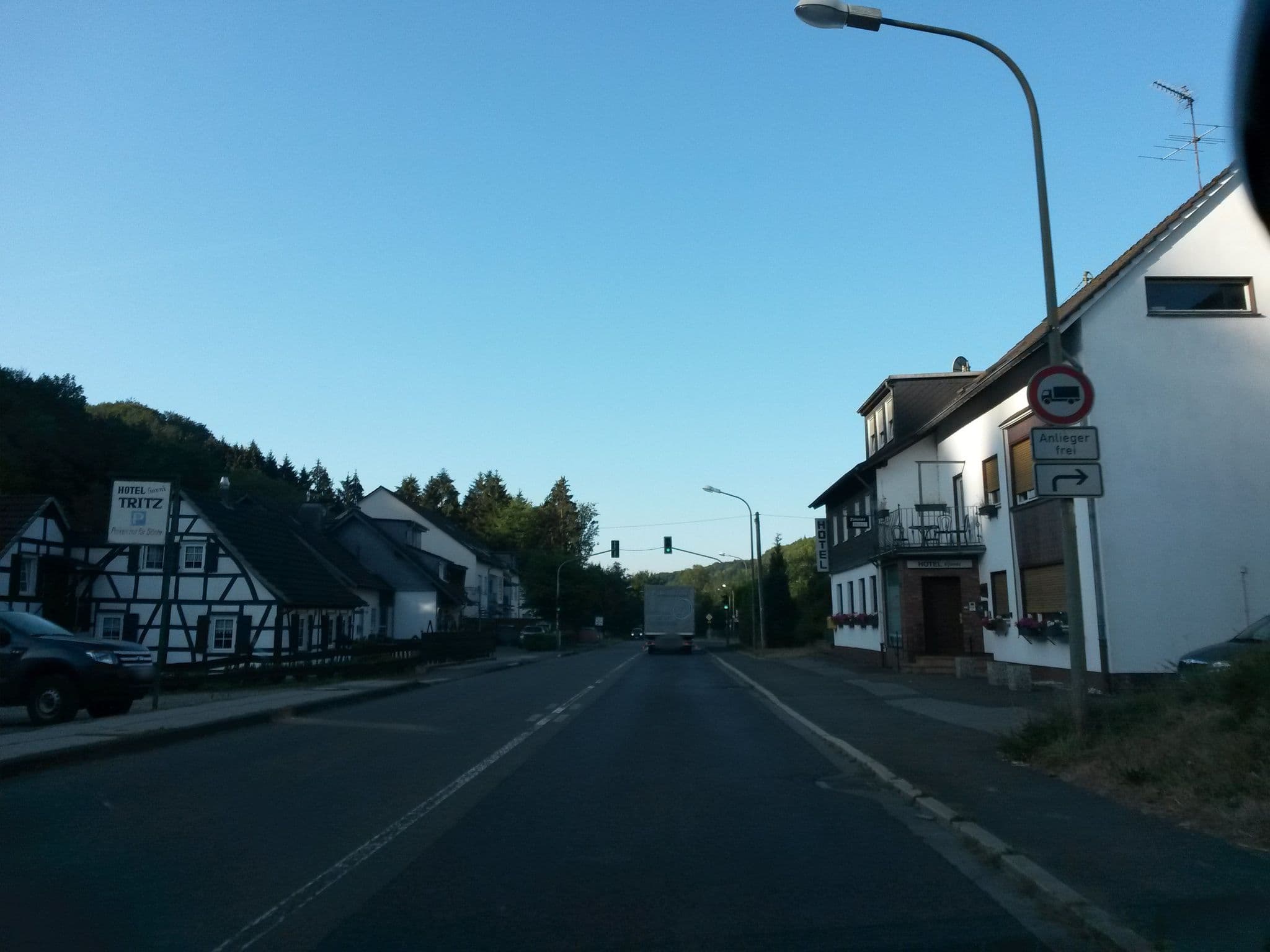 Street view near Restaurant Tritz, Kürten — © uwekoch (CC BY-SA · Mapillary)