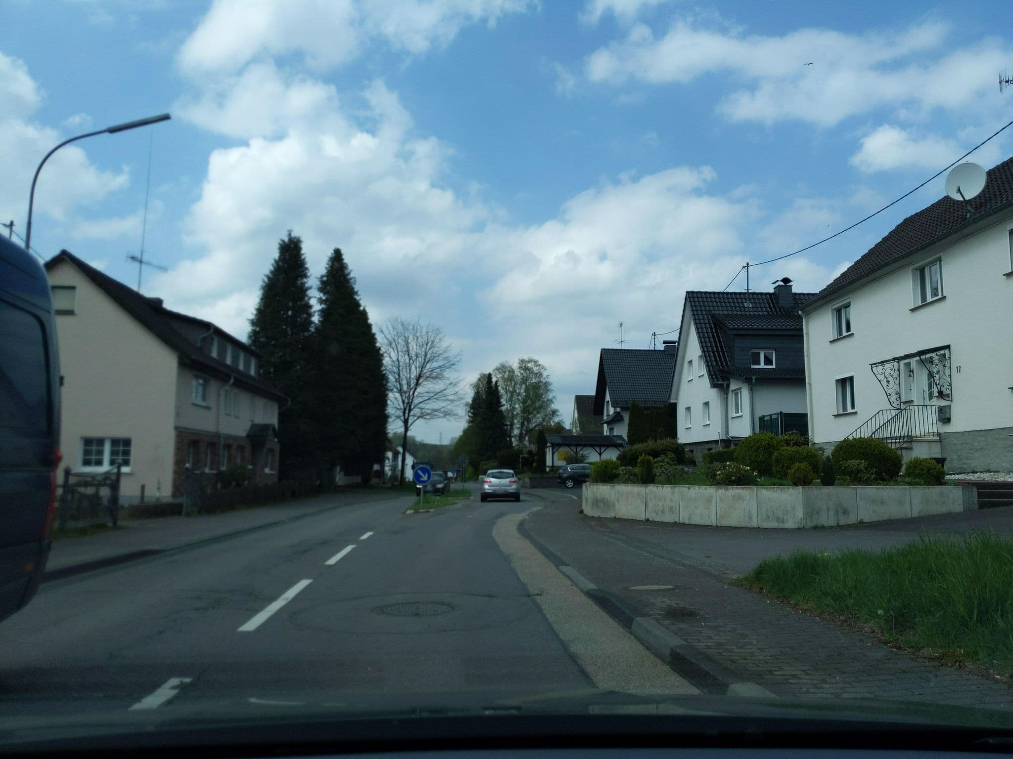 Street view near Haus Brunneneck, Waldbröl — © littlefool (CC BY-SA · Mapillary)