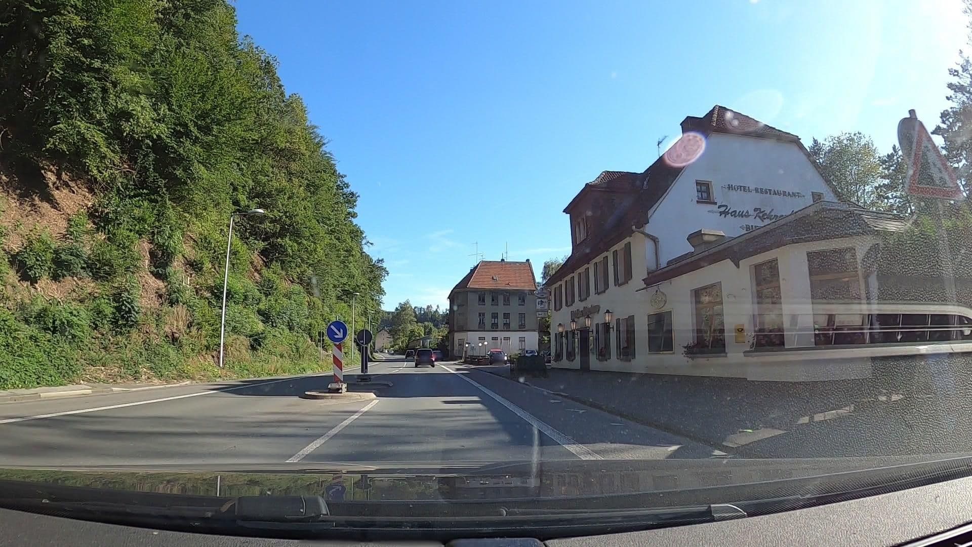 Street view near Hotel Haus Kehrenkamp, Hagen — © uwekoch (CC BY-SA · Mapillary)