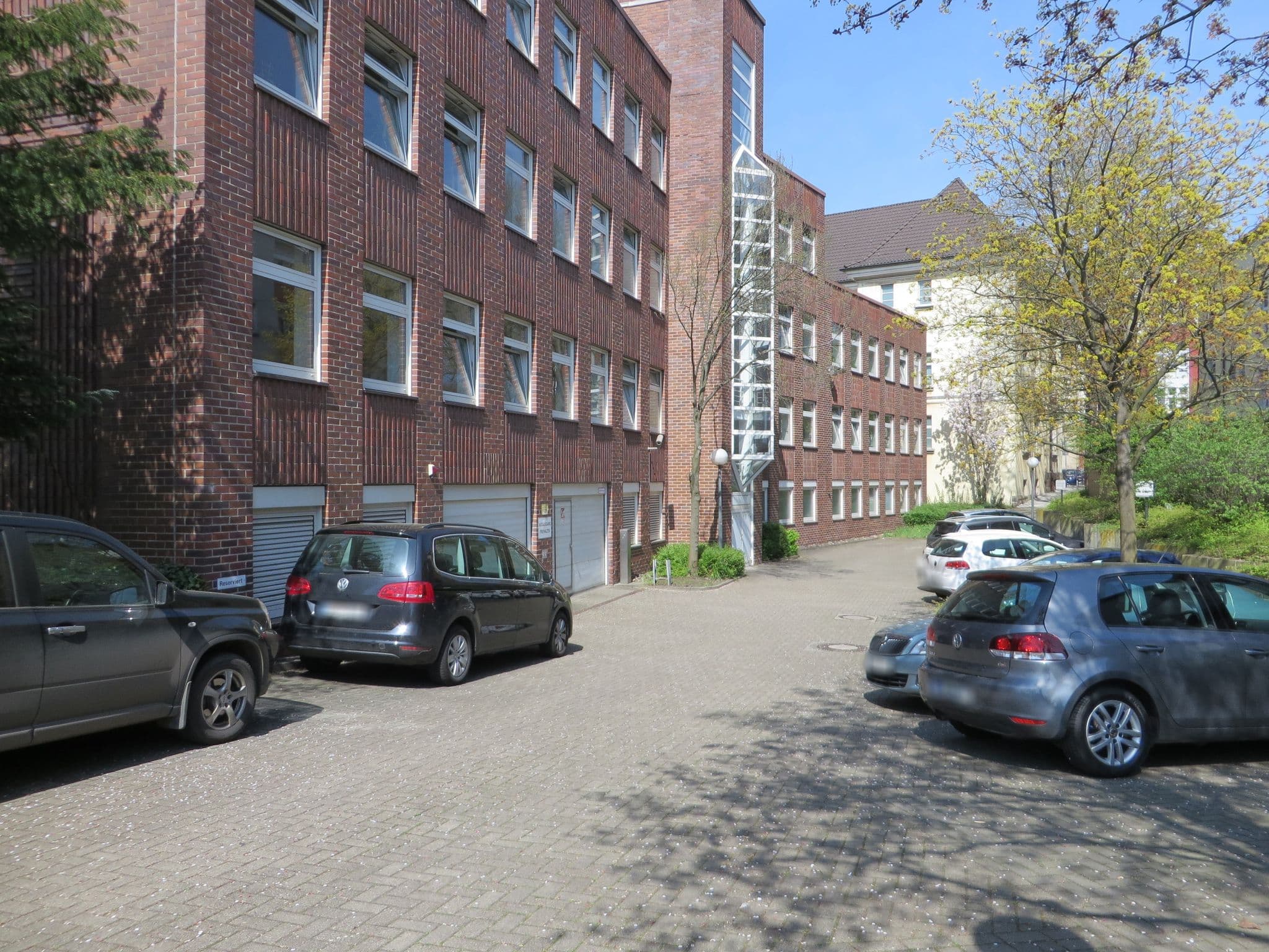 Street view near Hotel Zum Amtsgericht, Witten — © reclus (CC BY-SA · Mapillary)