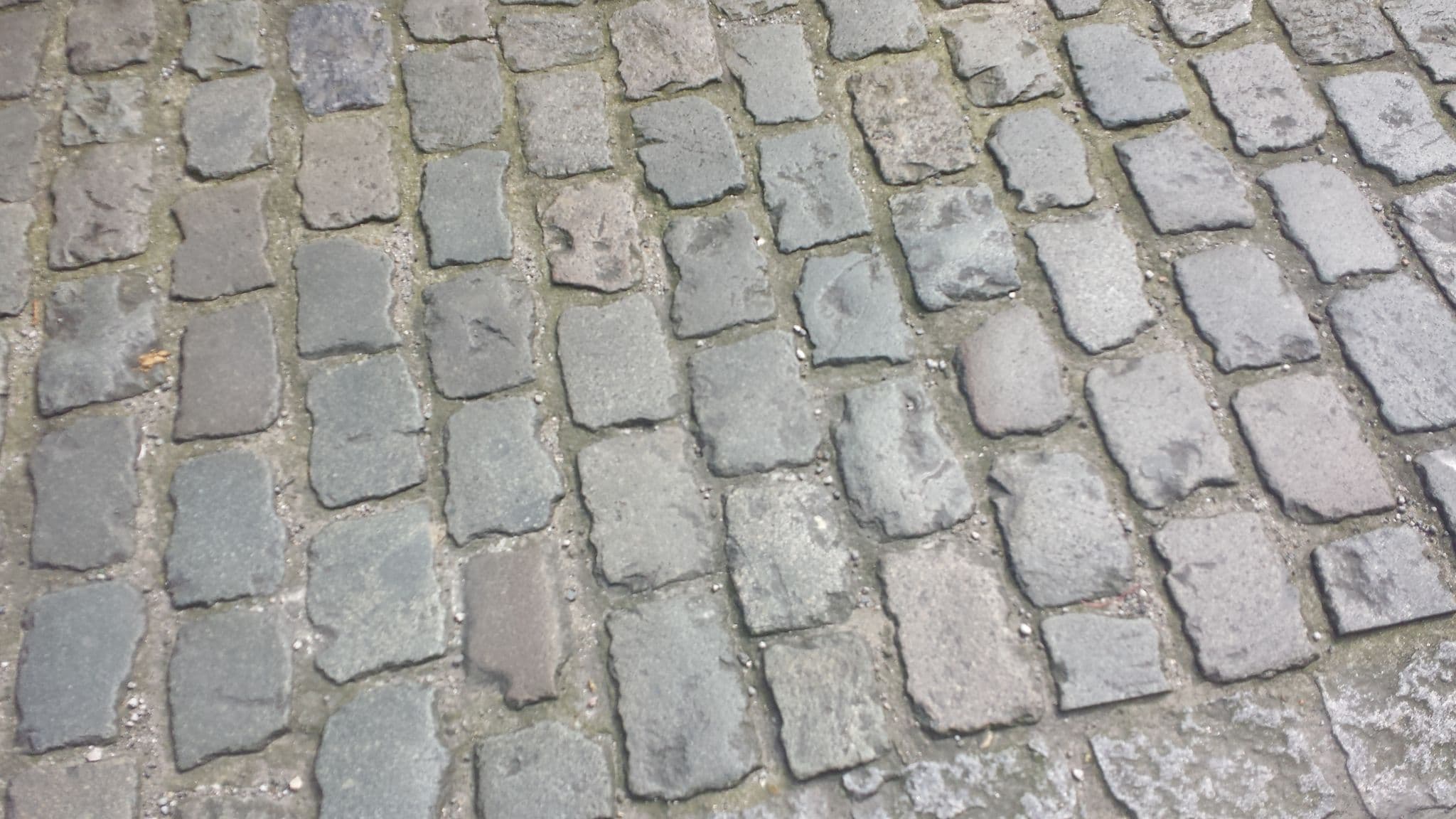 Street view near Bed and Breakfast, Boulogne-sur-Mer — © emmanuelle (CC BY-SA · Mapillary)