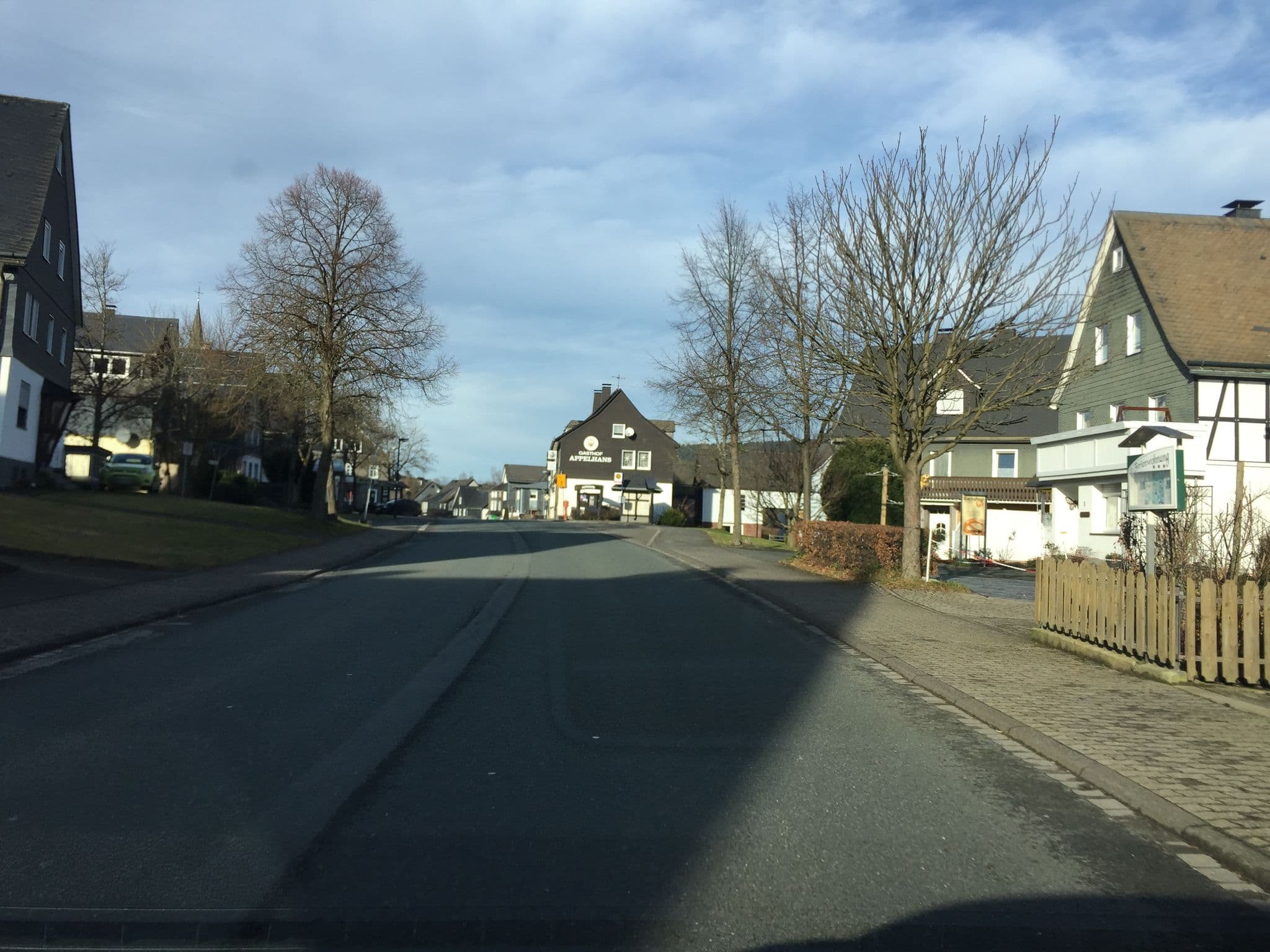 Street view near Bed And Breakfast Isidorus, Winterberg — © xanu (CC BY-SA · Mapillary)