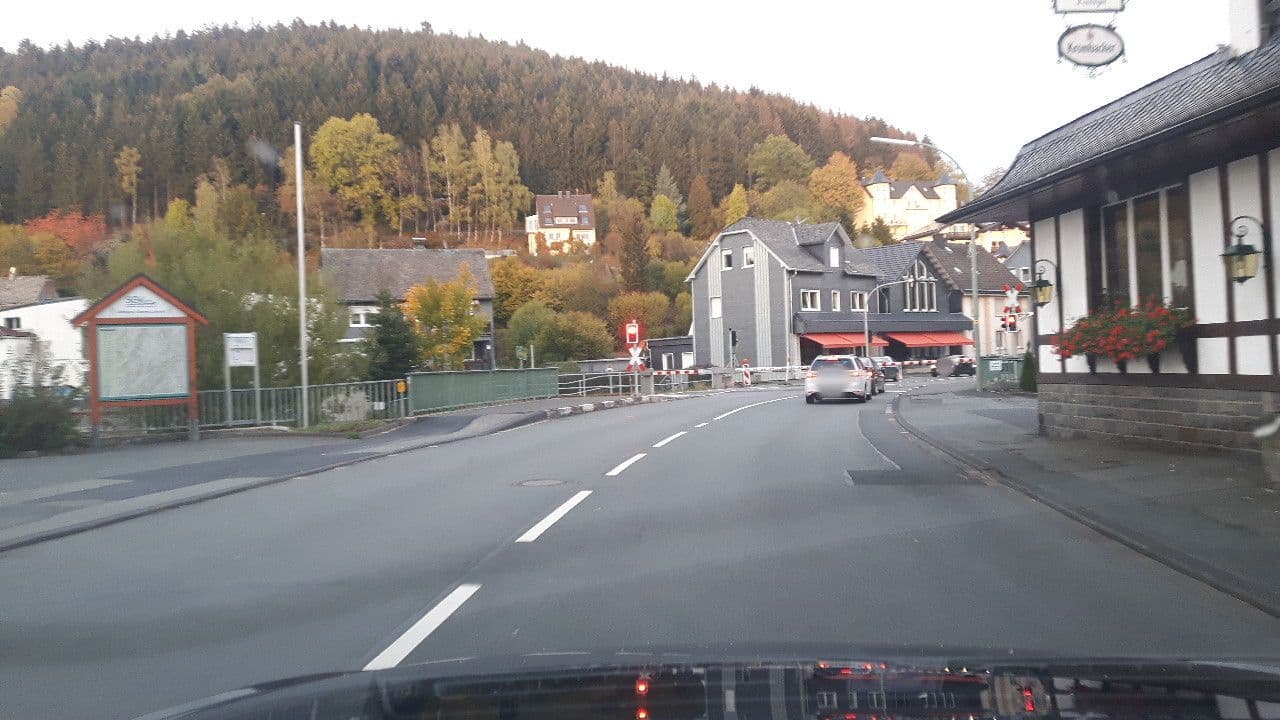 Street view near Gerhard Birkelbach, Bad Laasphe — © changchun1 (CC BY-SA · Mapillary)