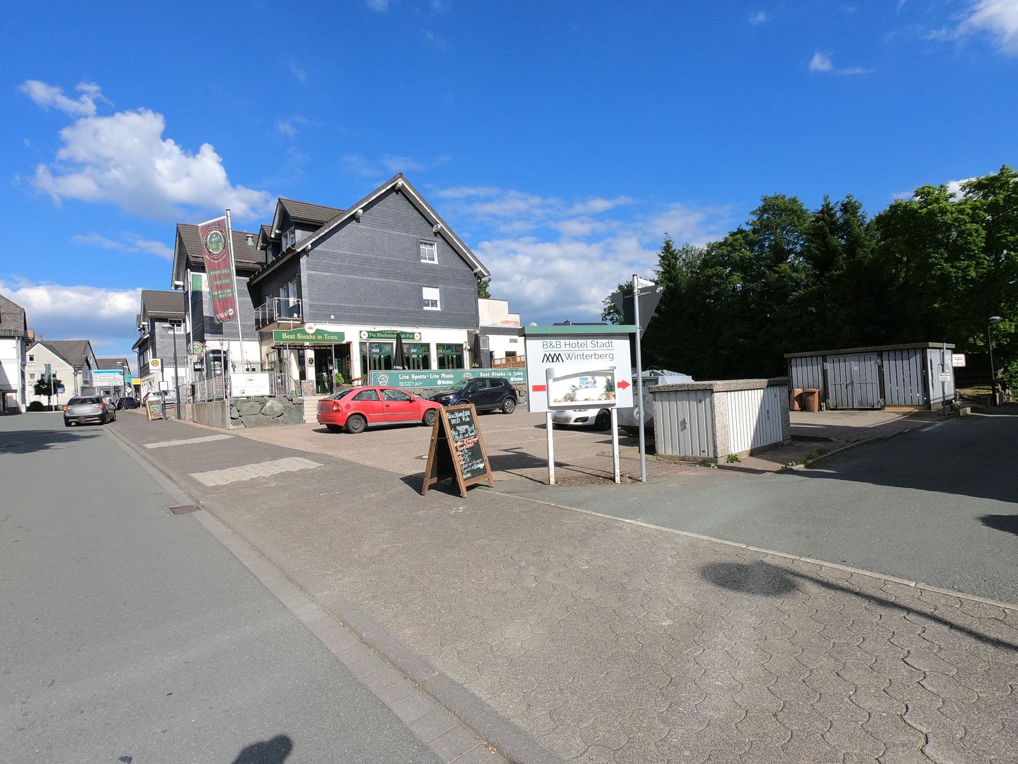 Street view near Hotel Liebesglück, Winterberg — © chuck (CC BY-SA · Mapillary)