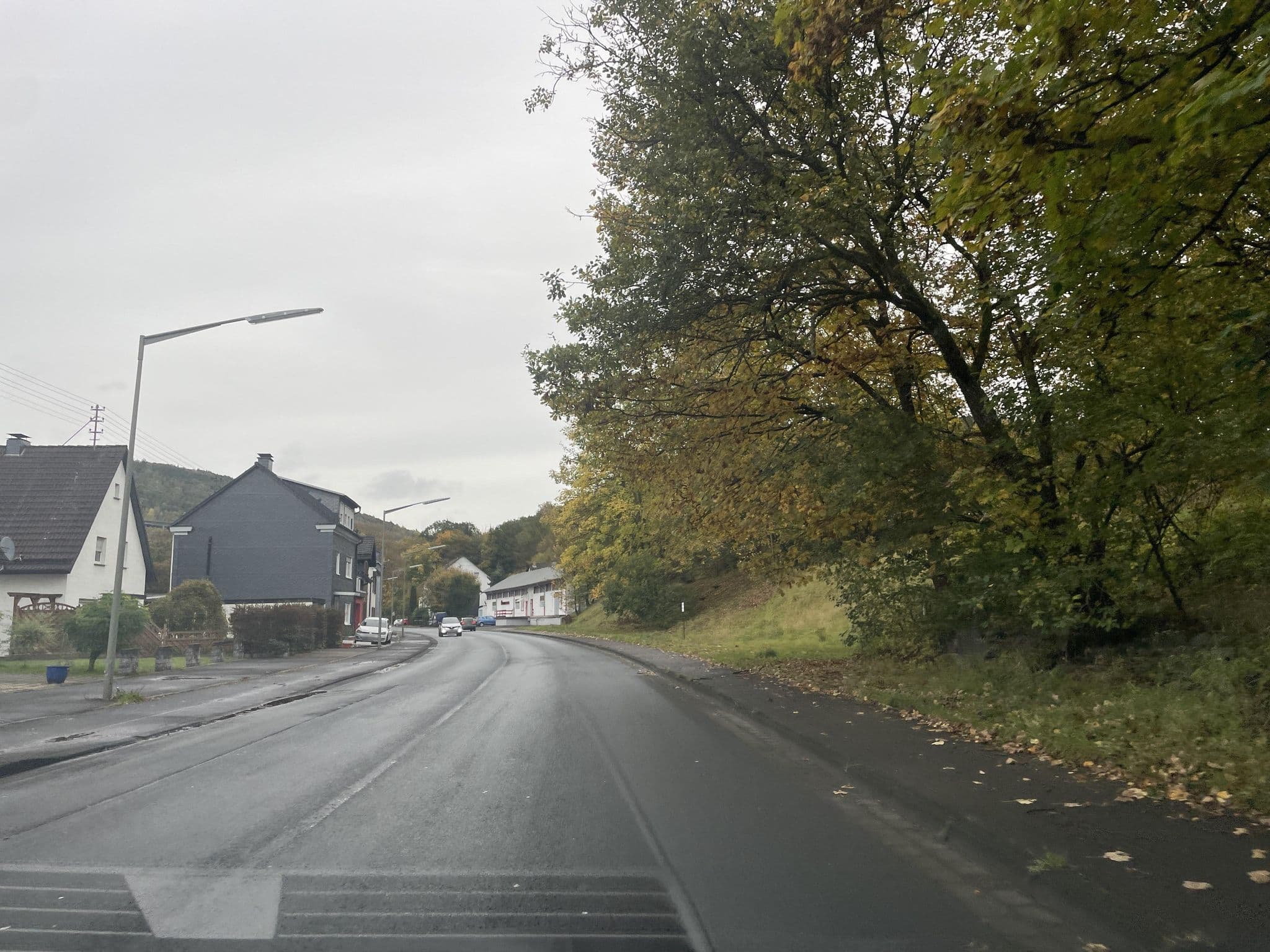 Street view near Ferienwohnung Brinkmann, Mudersbach — © baldur80 (CC BY-SA · Mapillary)