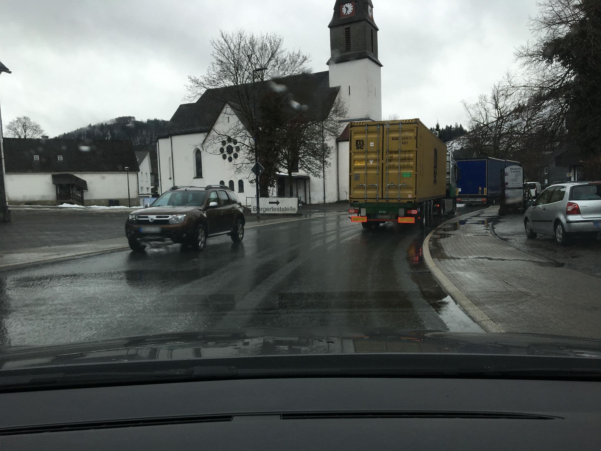 Street view near Gasthof zur Hochheide, Willingen — © heetENkoel (CC BY-SA · Mapillary)