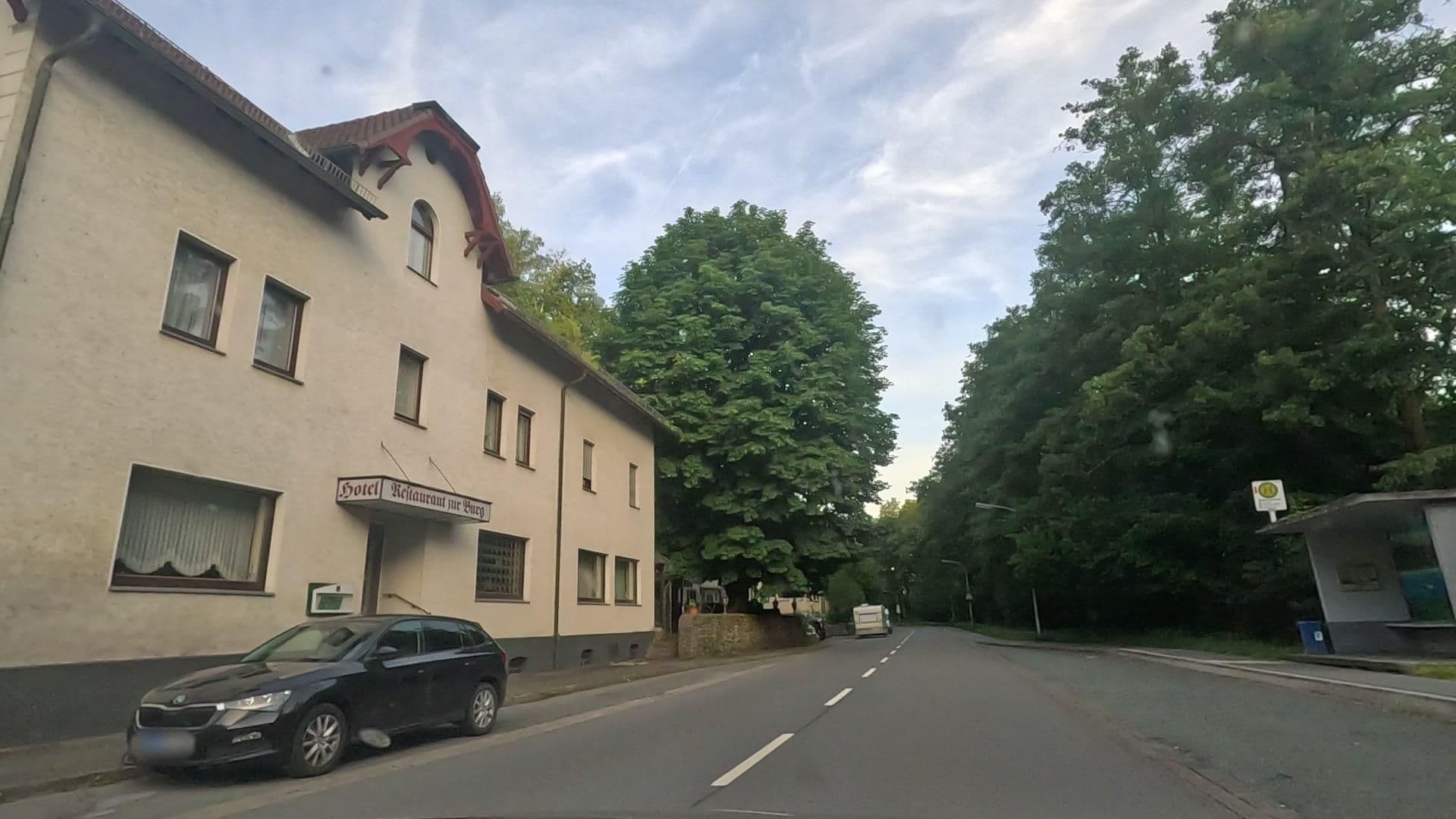 Street view near Hotel Zur Burg Brigitte Gerdes, Werdohl — © uwekoch (CC BY-SA · Mapillary)