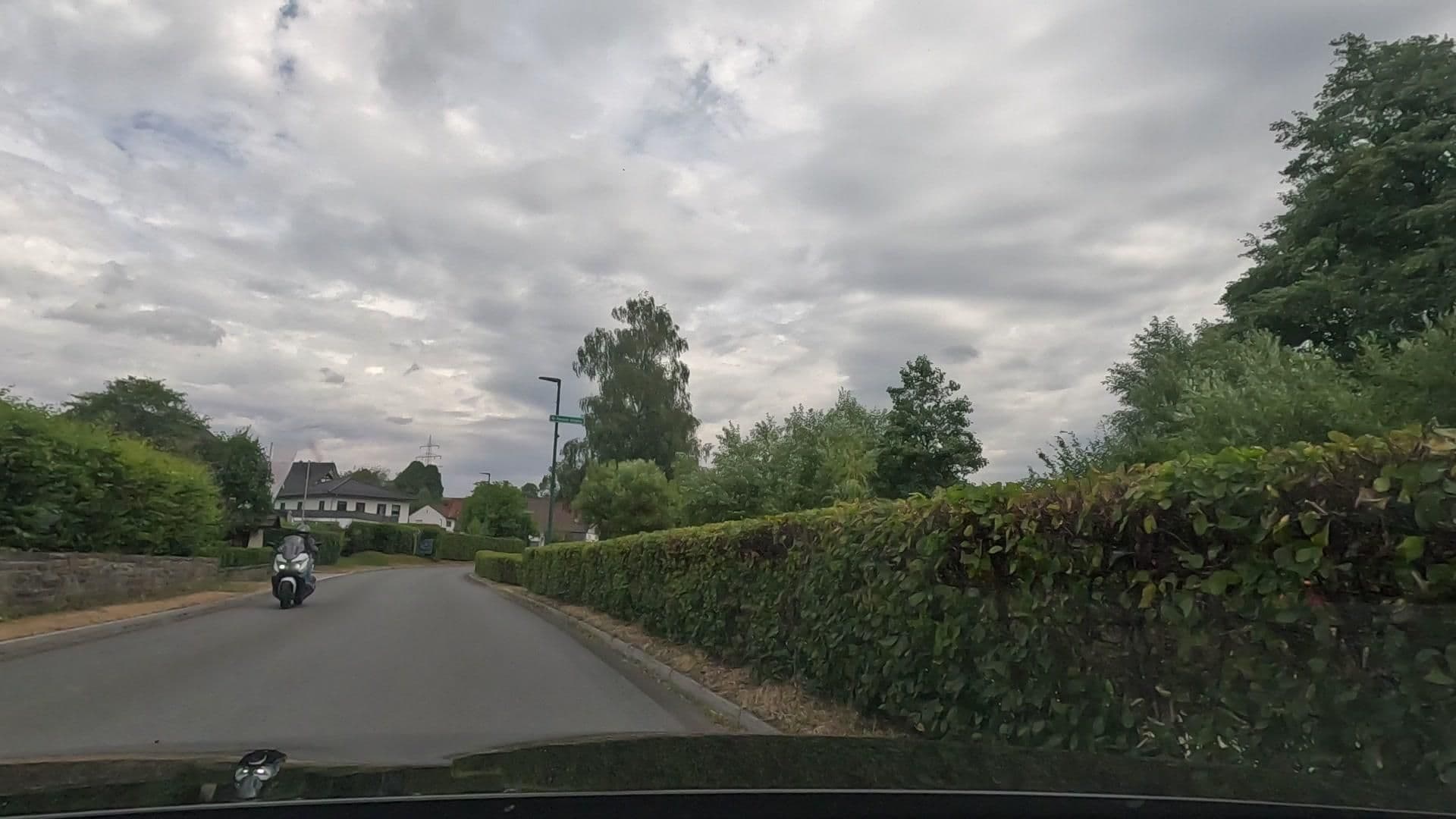 Street view near Pension Jürgens, Bamenohl — © uwekoch (CC BY-SA · Mapillary)