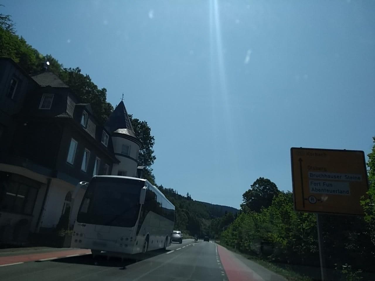 Street view near Schloßhotel - Brilon-Wald, Willingen — © thetornado76 (CC BY-SA · Mapillary)
