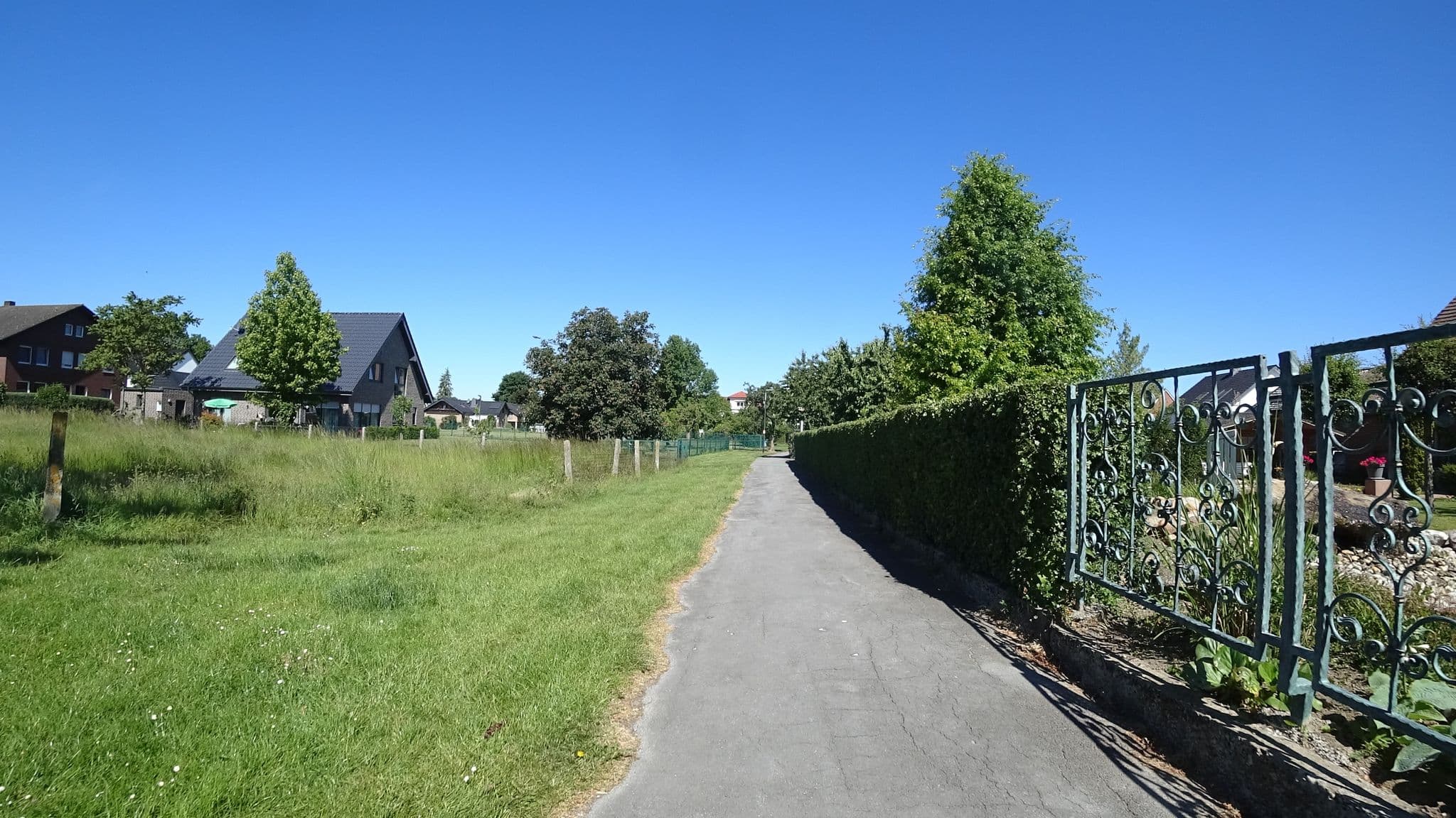 Street view near Haus Christina, Erwitte — © flohoff (CC BY-SA · Mapillary)