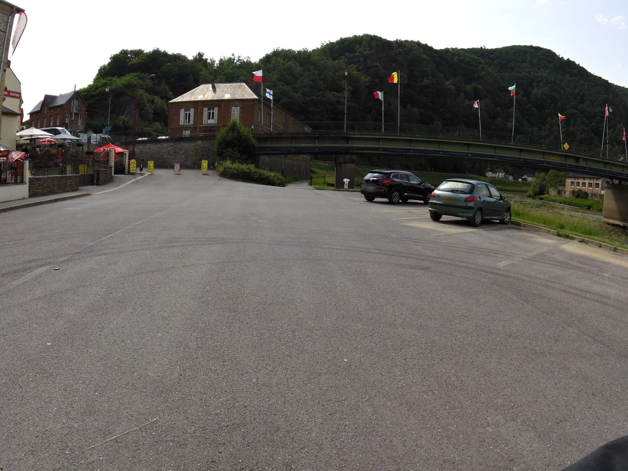 Street view near Refuge des 4 Fils Aymon, Monthermé — © marczoutendijk (CC BY-SA · Mapillary)
