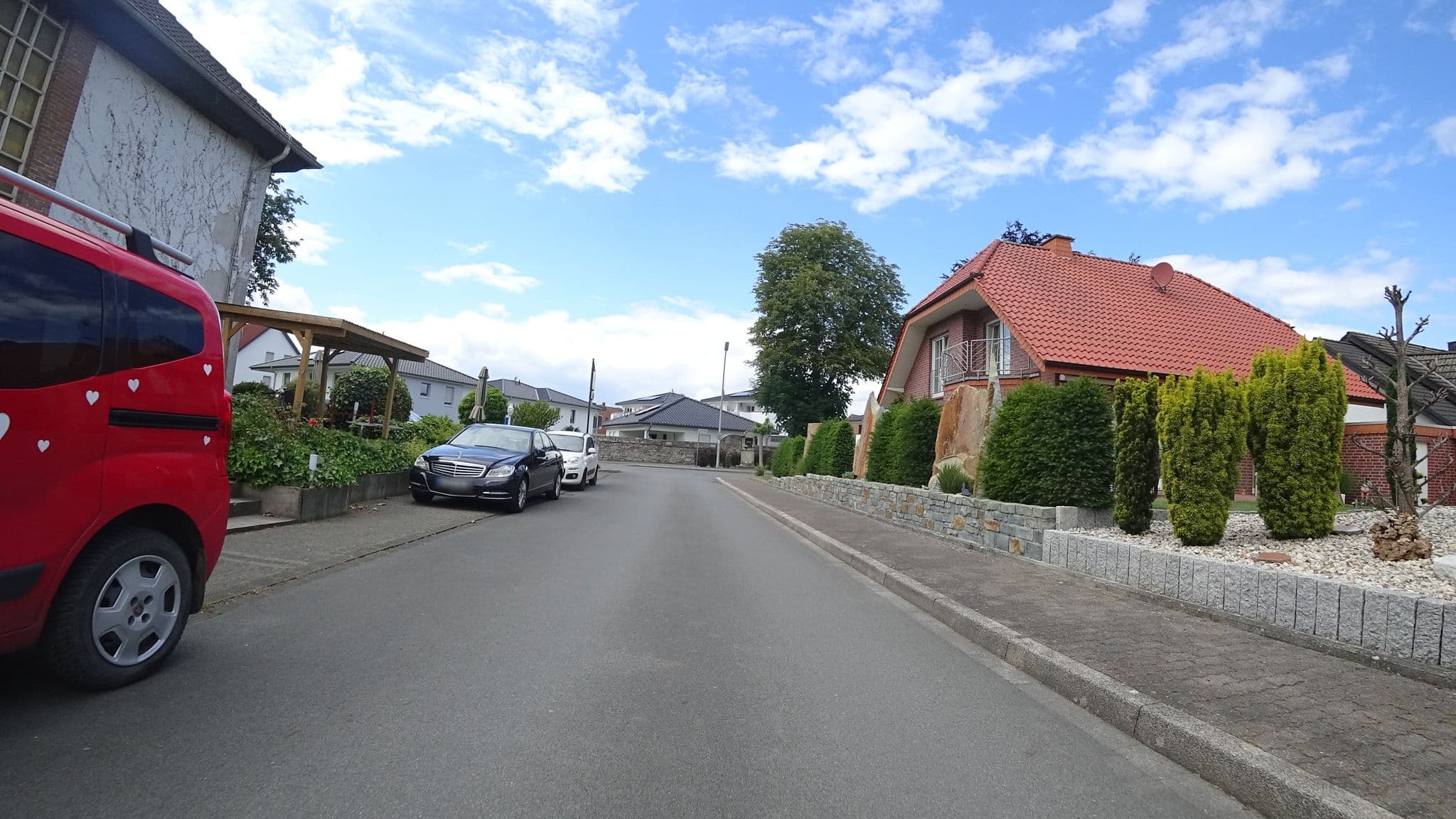 Street view near Kurhotel Wall-Café, Erwitte — © flohoff (CC BY-SA · Mapillary)