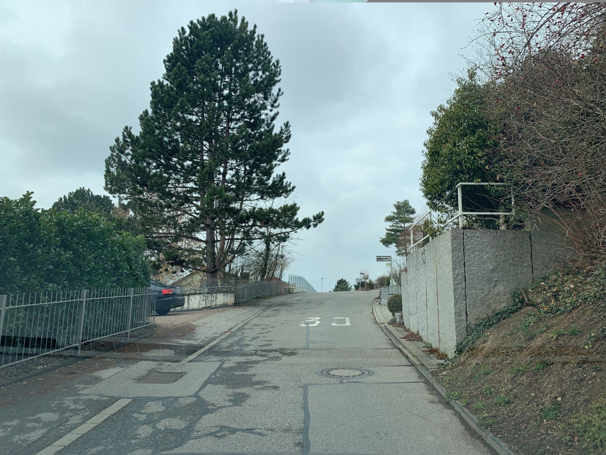 Street view near Pension Anita Nowak, Gailingen — © canadarunner (CC BY-SA · Mapillary)