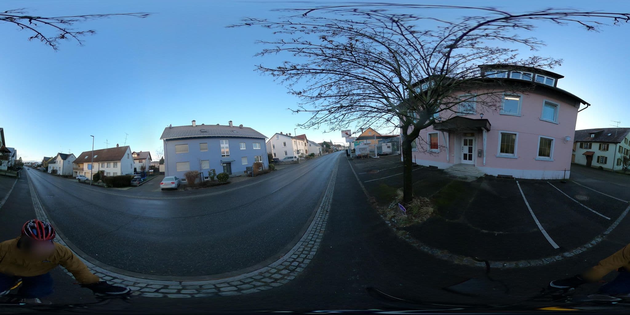 Street view near Weinstube Kupferdächle, Rielasingen-Worblingen — © RadNETZ (CC BY-SA · Mapillary)