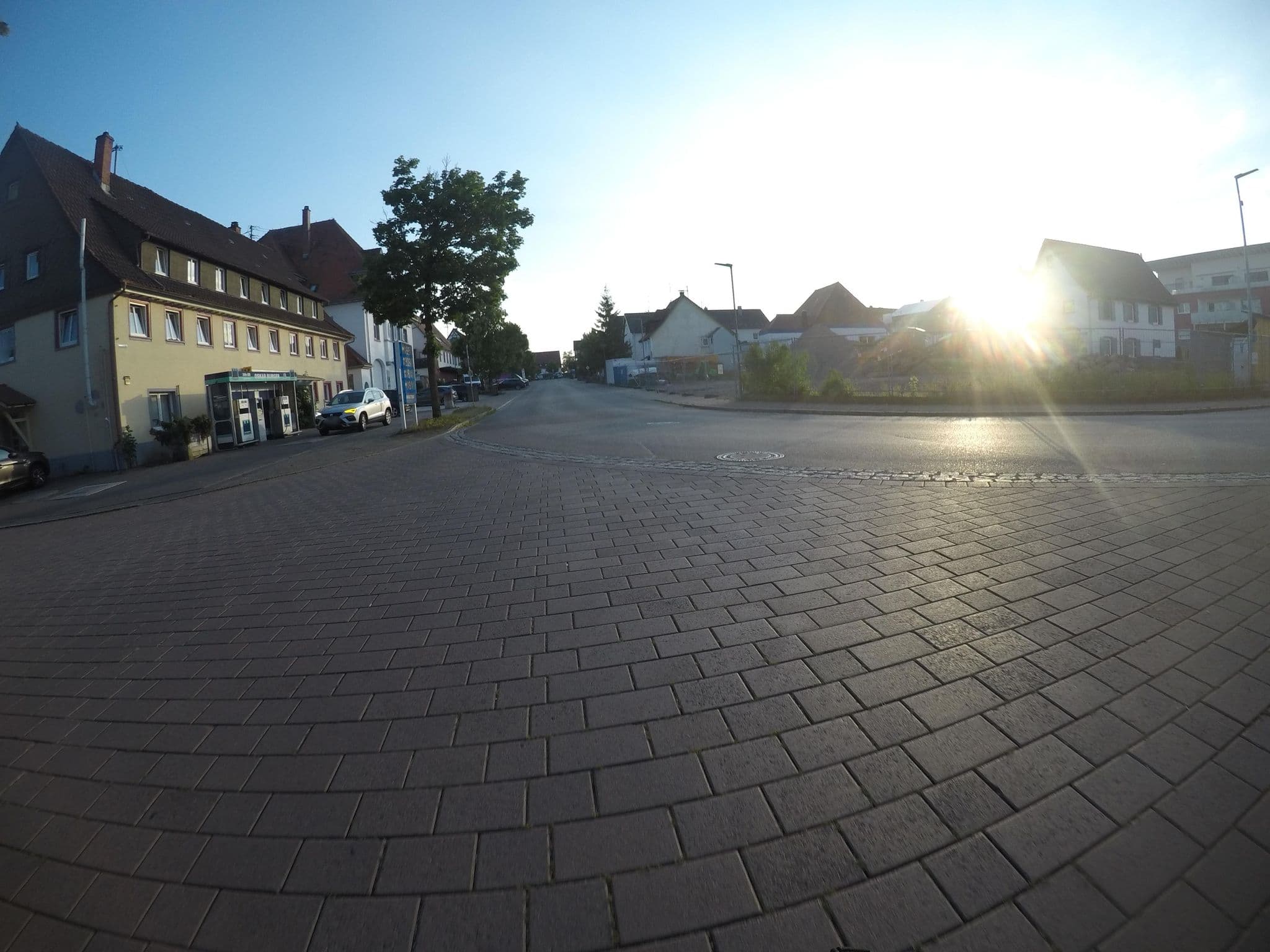 Street view near Pension Freyer, Tuningen — © mfa (CC BY-SA · Mapillary)