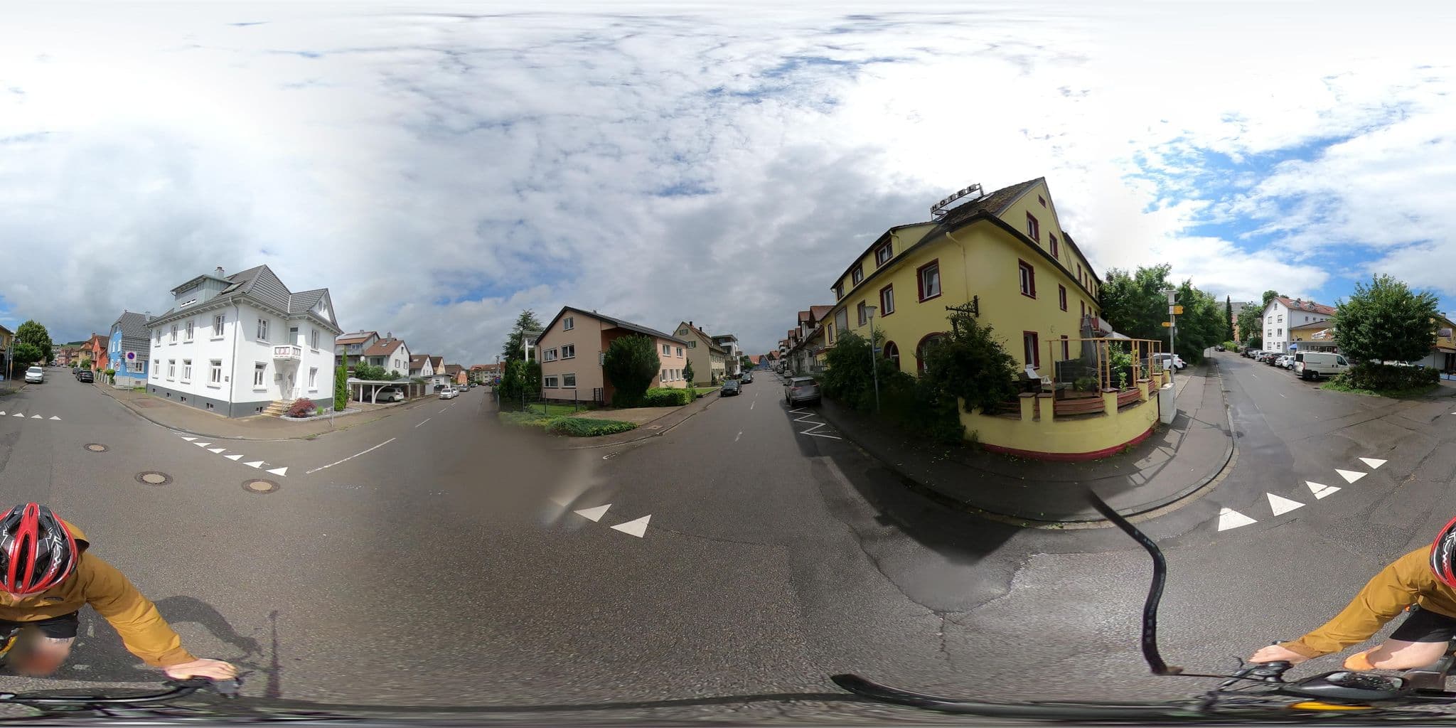Street view near Hotel Badischer Hof, Engen — © RadNETZ (CC BY-SA · Mapillary)