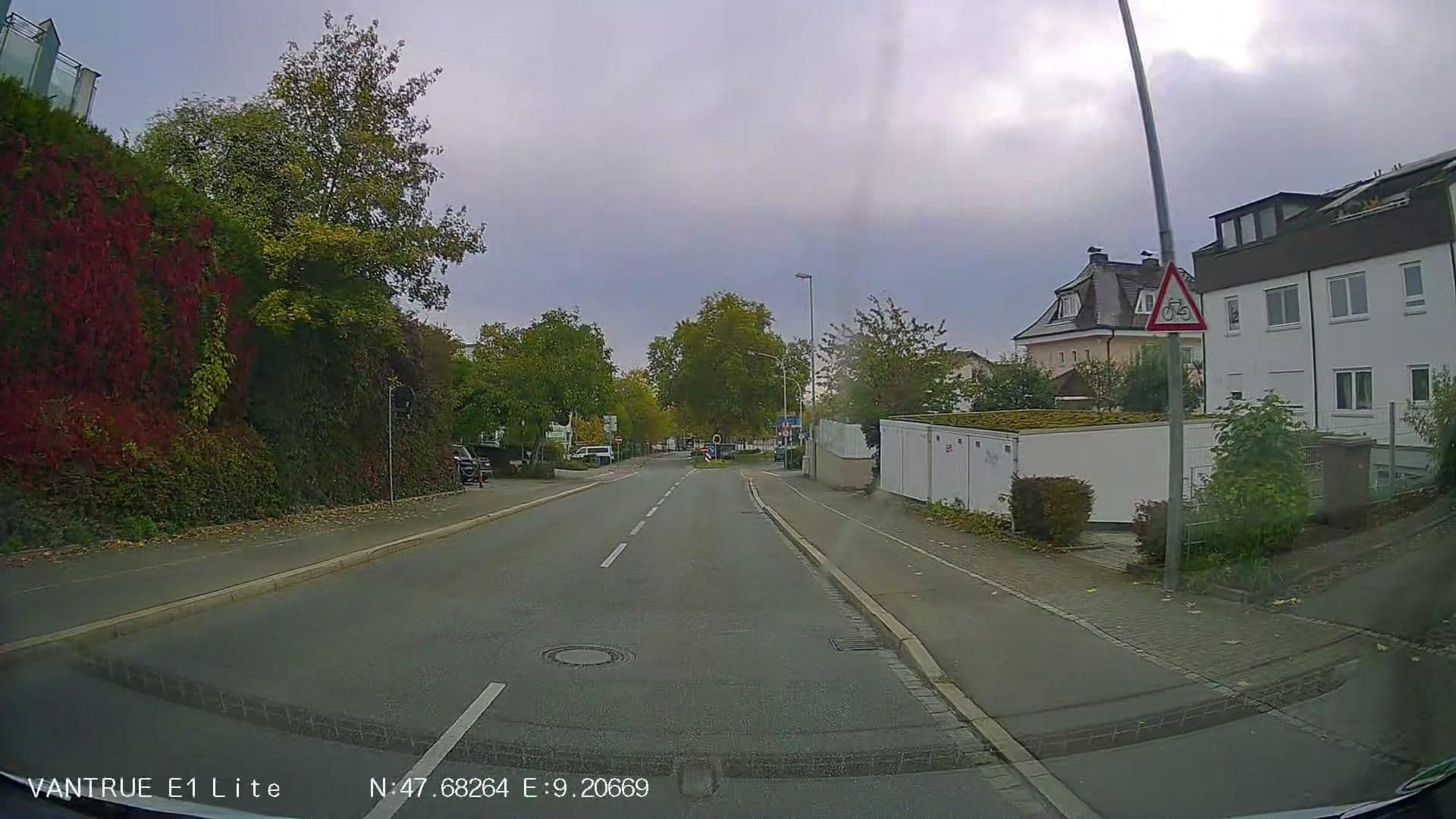 Street view near Ferienwohnung Bodenseeblick Appartementhaus, Staad — © Hightower- (CC BY-SA · Mapillary)
