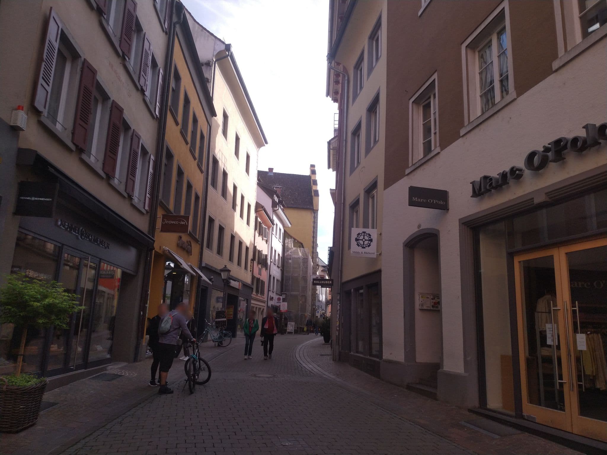 Street view near Haus zum Einhörnle, Konstanz — © pablopita (CC BY-SA · Mapillary)